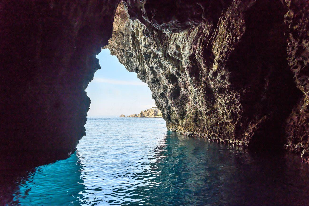 Taormina Blue Caves & Isola Bella Boat Adventure