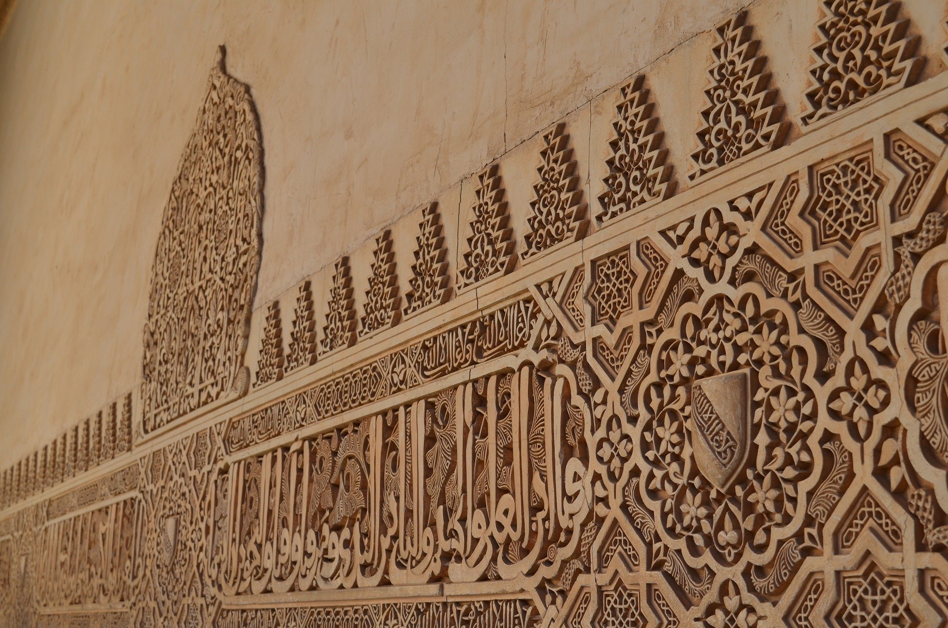 Royal Alcázar of Seville Skip-the-Line Guided Tour