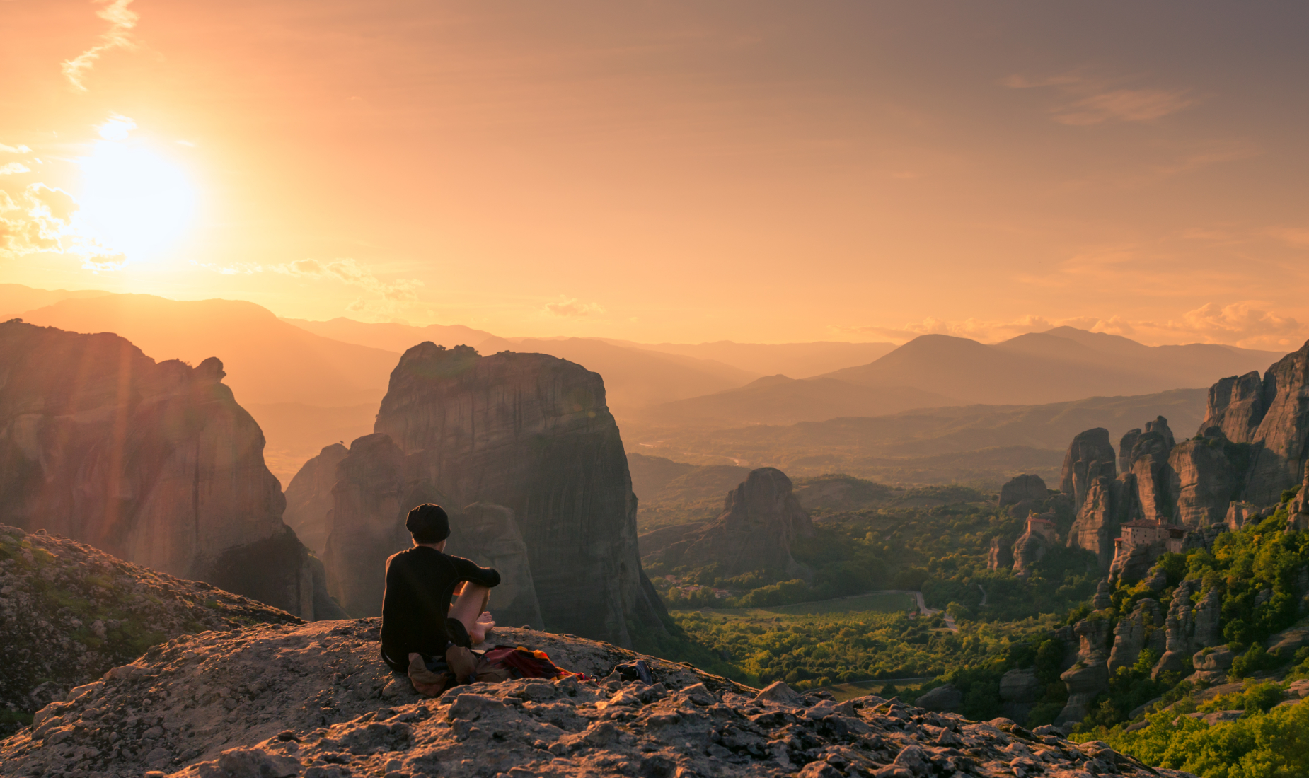 Meteora Sunset Tour: Monasteries, Caves & Golden Hour Views