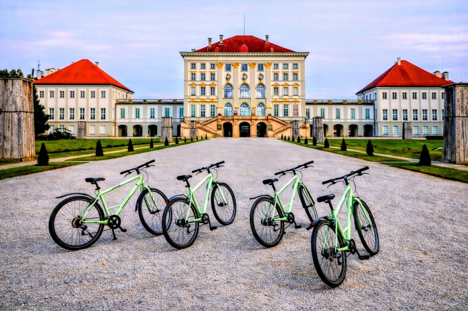 Munich Like a Local: Bike Tour Through Parks, Districts & the Isar