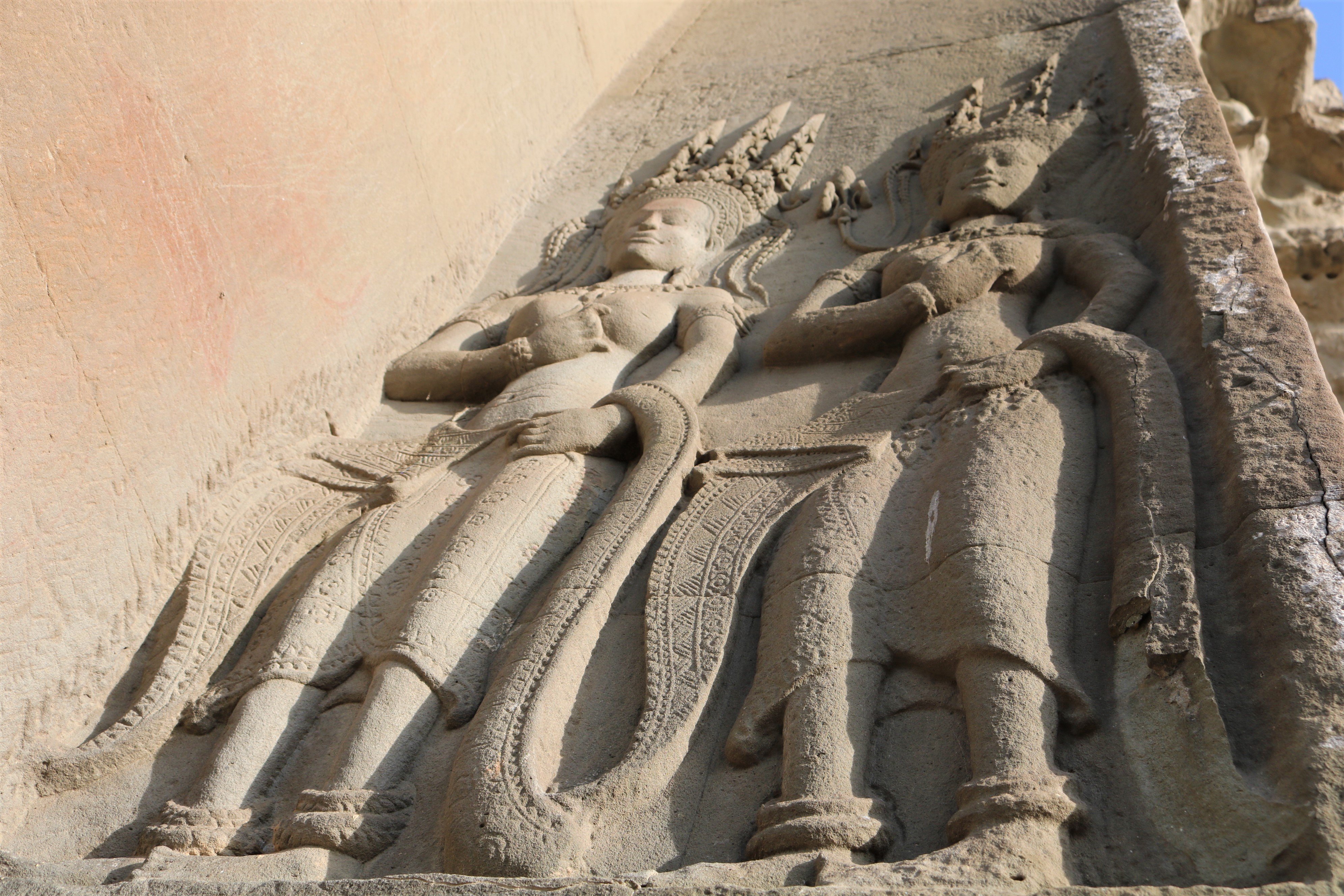 Angkor Wat Sunrise & Tonle Sap 2.5-Day Small Group Expedition
