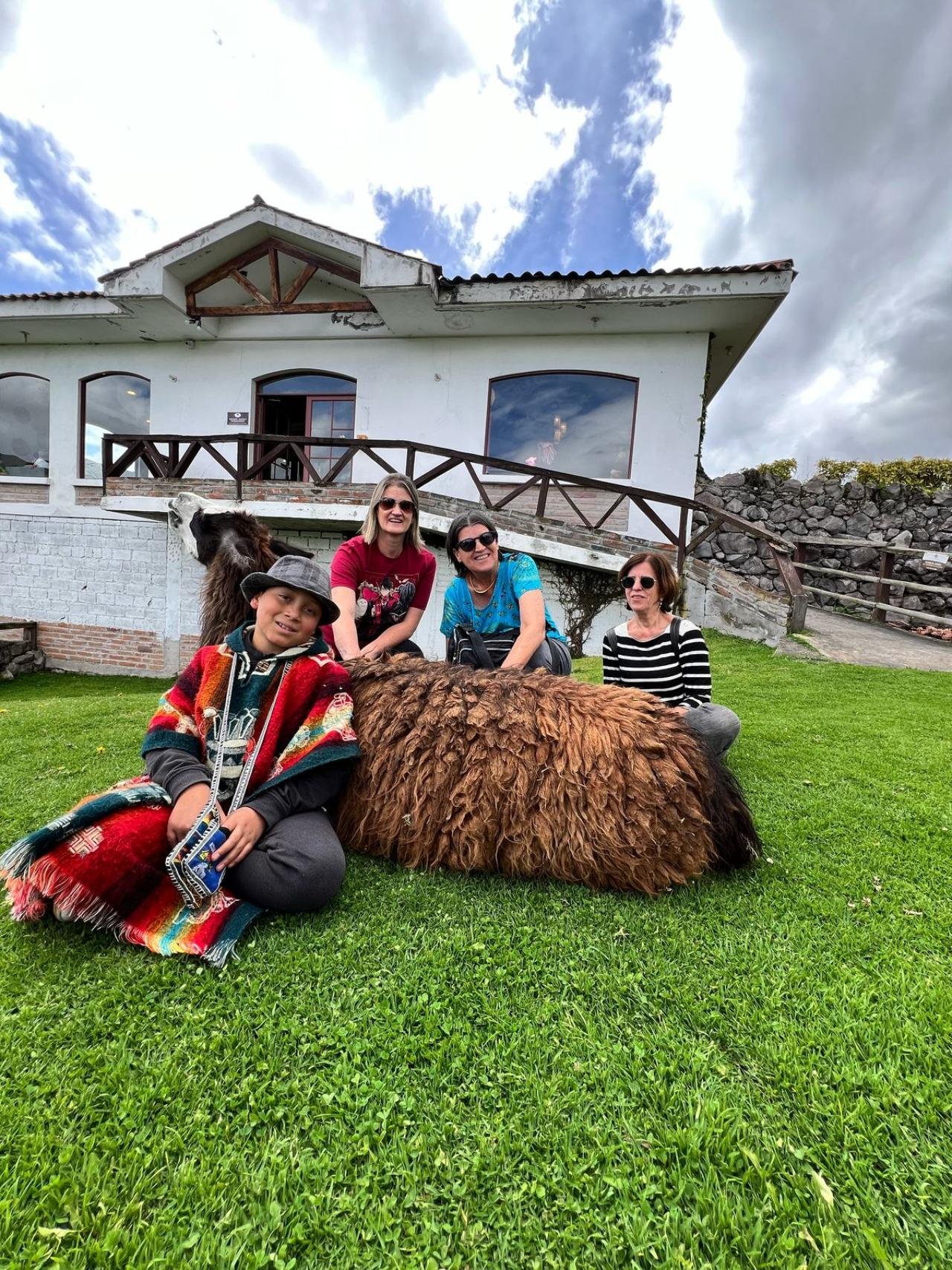 Quito to Otavalo Market & Cuicocha Lagoon Day Tour