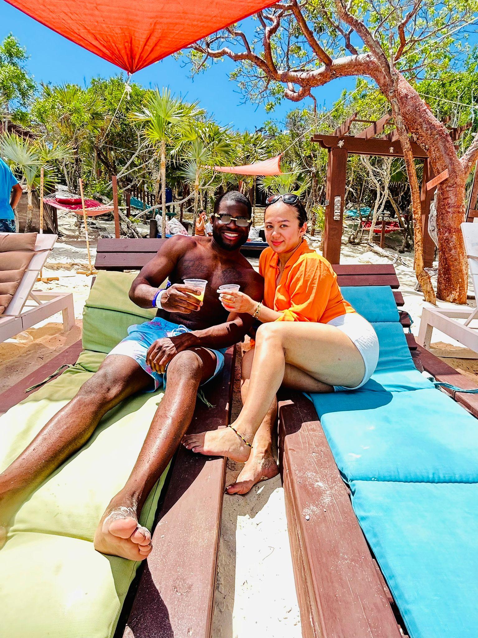 Nassau Powerboat Adventure: Snorkeling, Green Cay Turtles & Private Beach Club