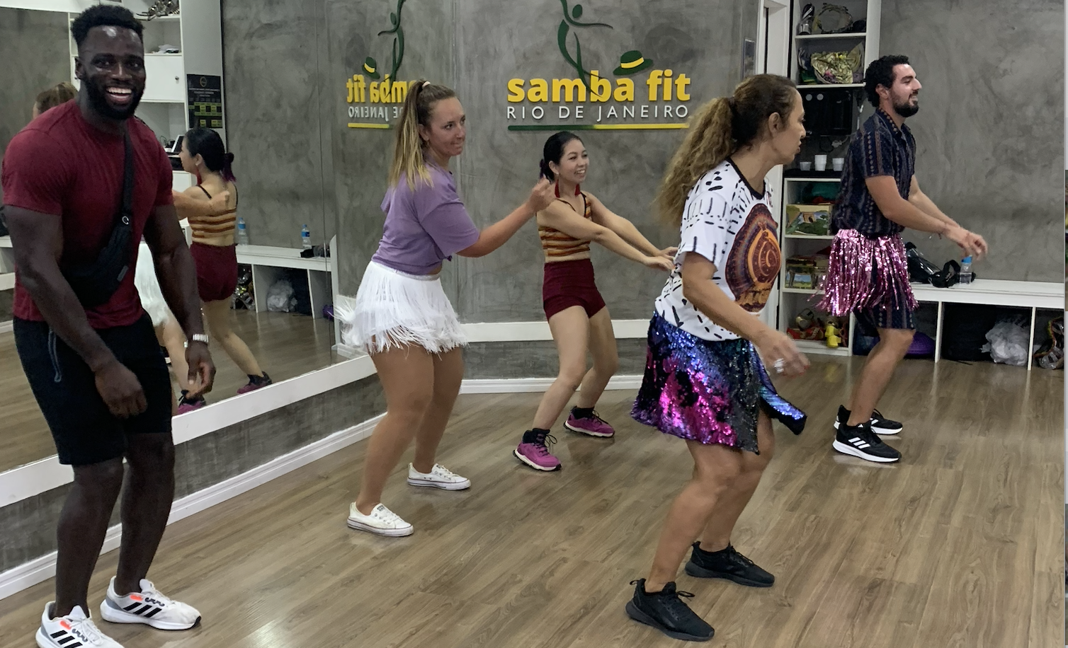 Ipanema Beginner Samba Class with a Carnival Queen
