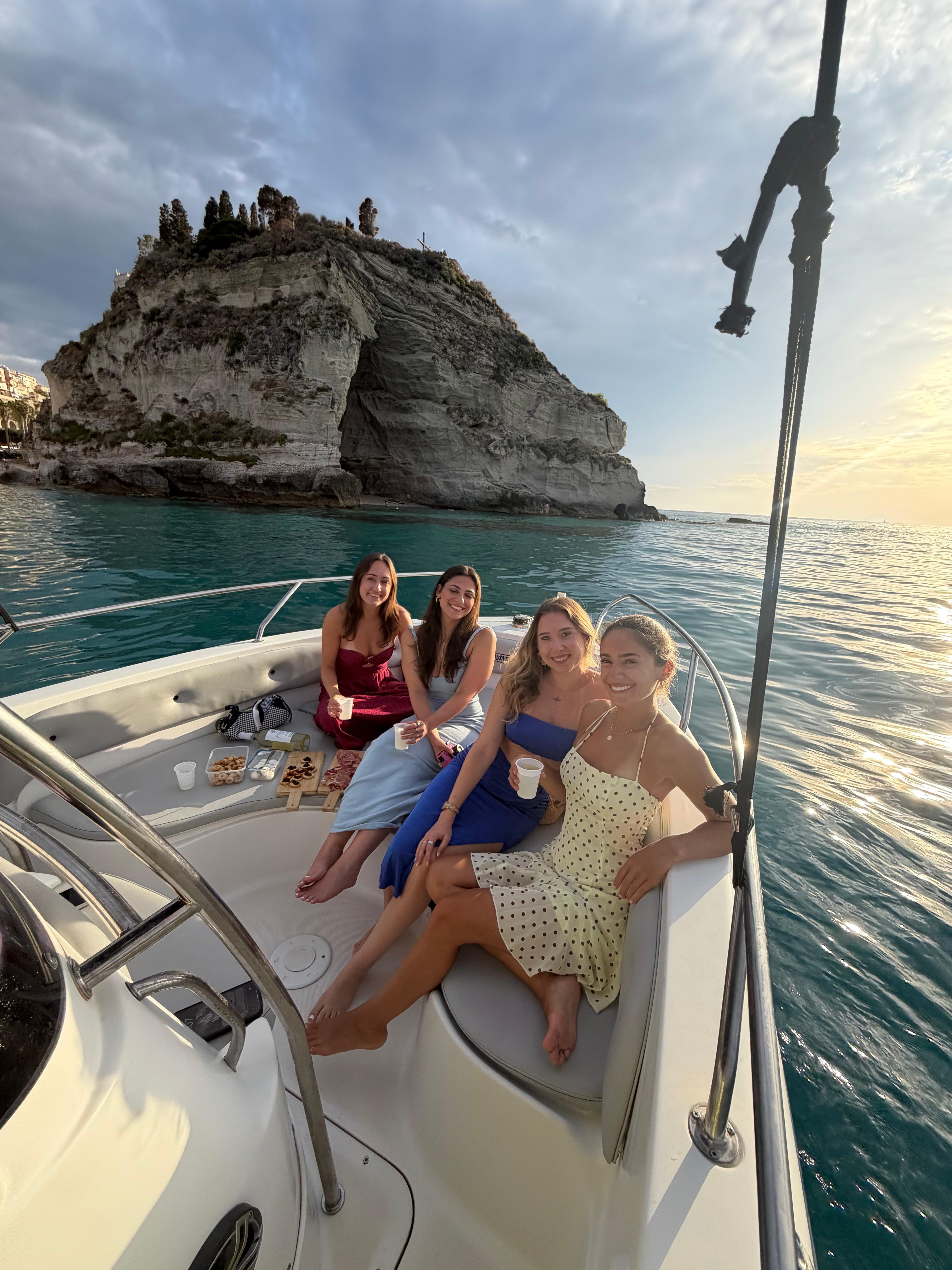 Tropea Sunset Cruise with Swim Stops & Aperitivo