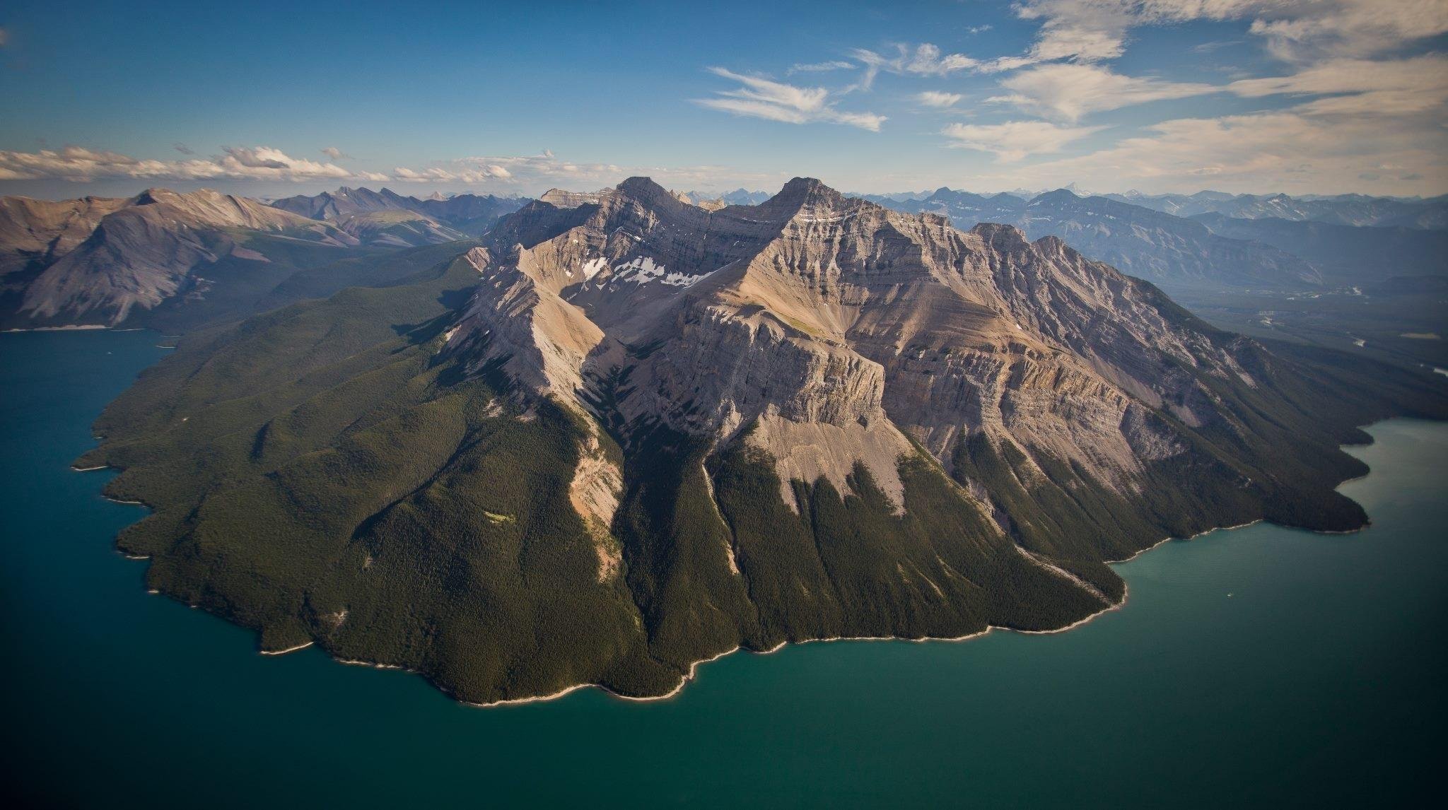 Banff helicopter tour — aerial views of the Canadian Rockies — image 4