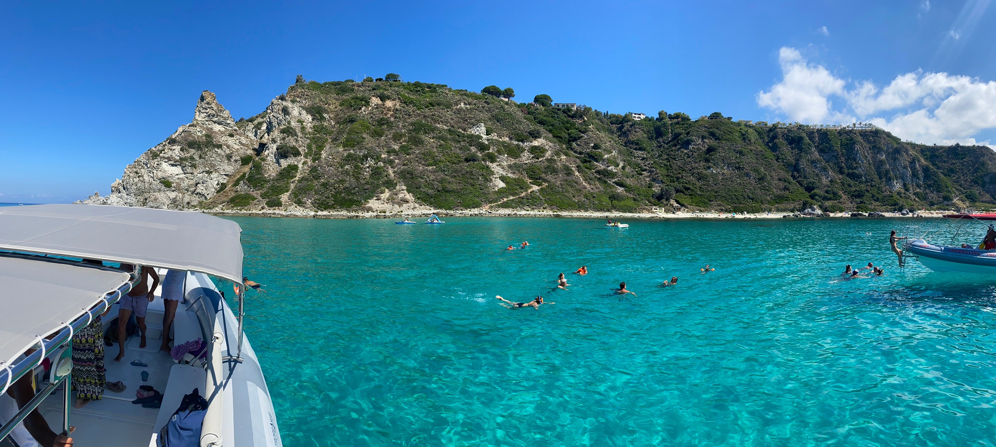 Capo Vaticano Coastal Cruise with Snorkeling