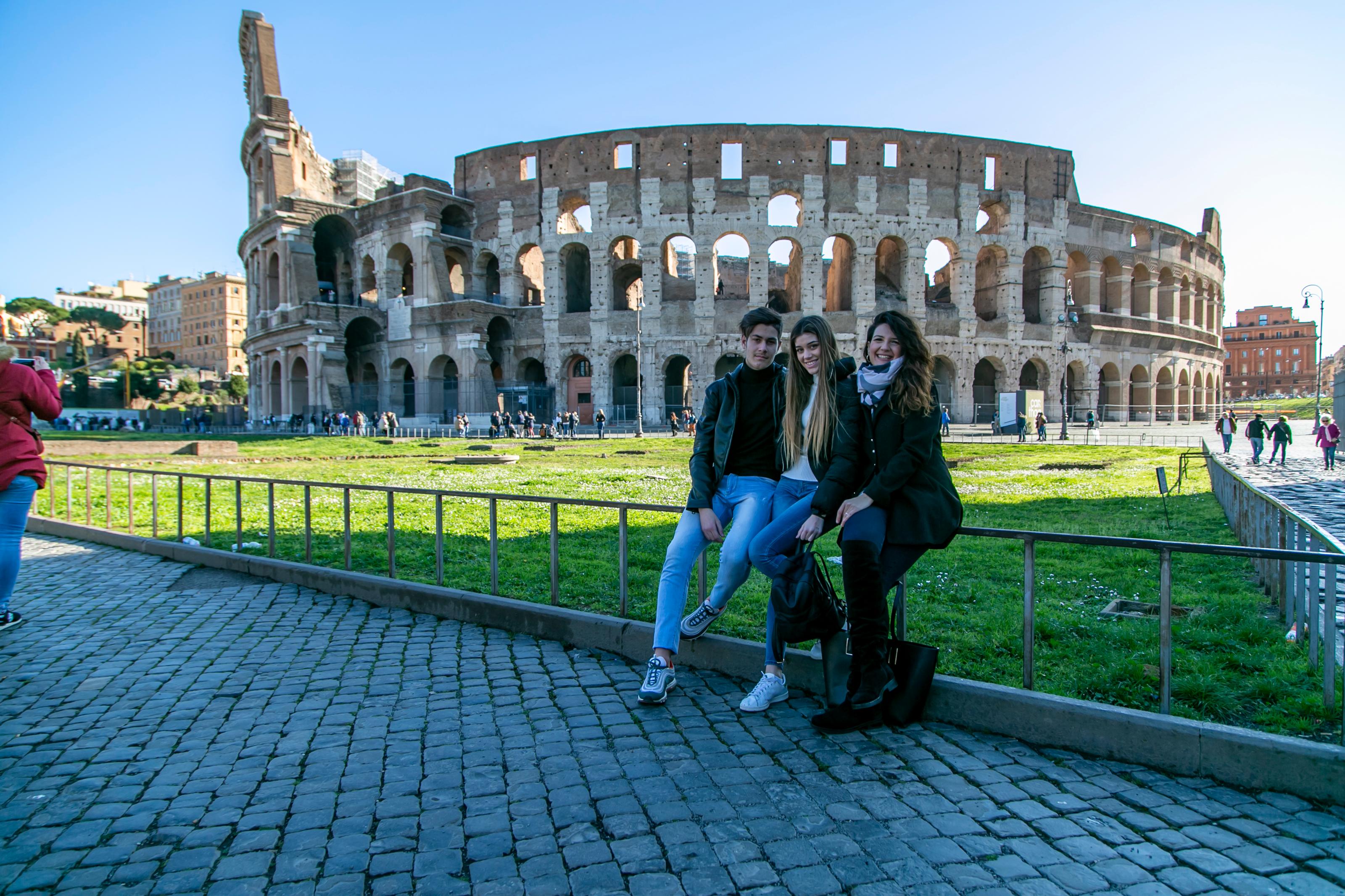 Rome: Colosseum, Roman Forum and Palatine Hill Tour for Kids