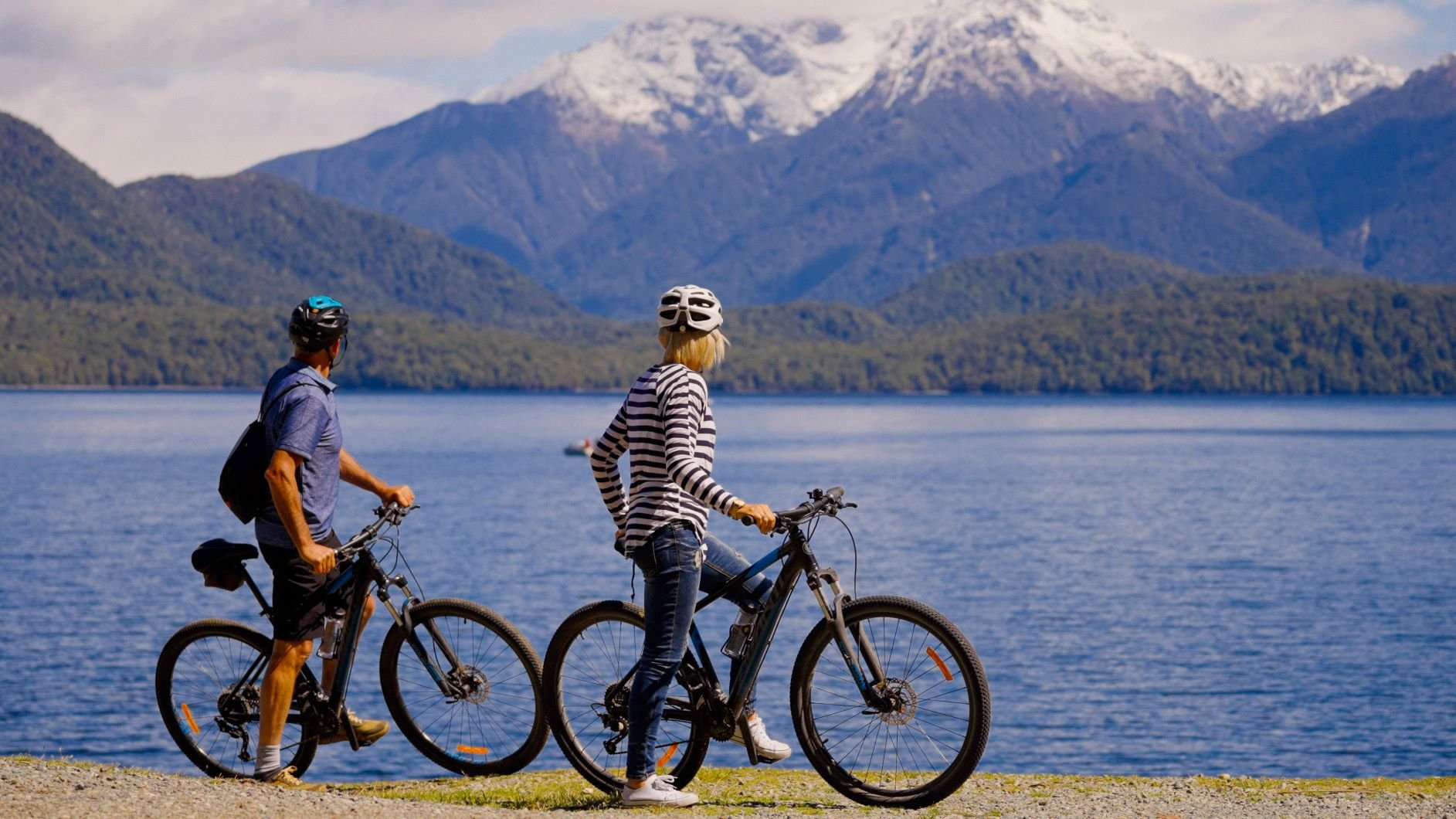 Te Anau River Jet Boat & Cycle Trail Adventure