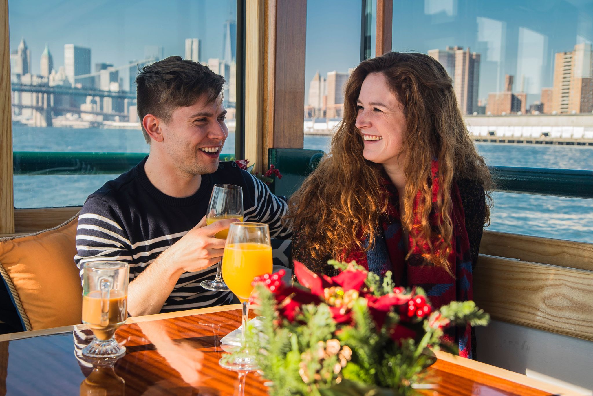 NYC Holiday Brunch Cruise Around Manhattan