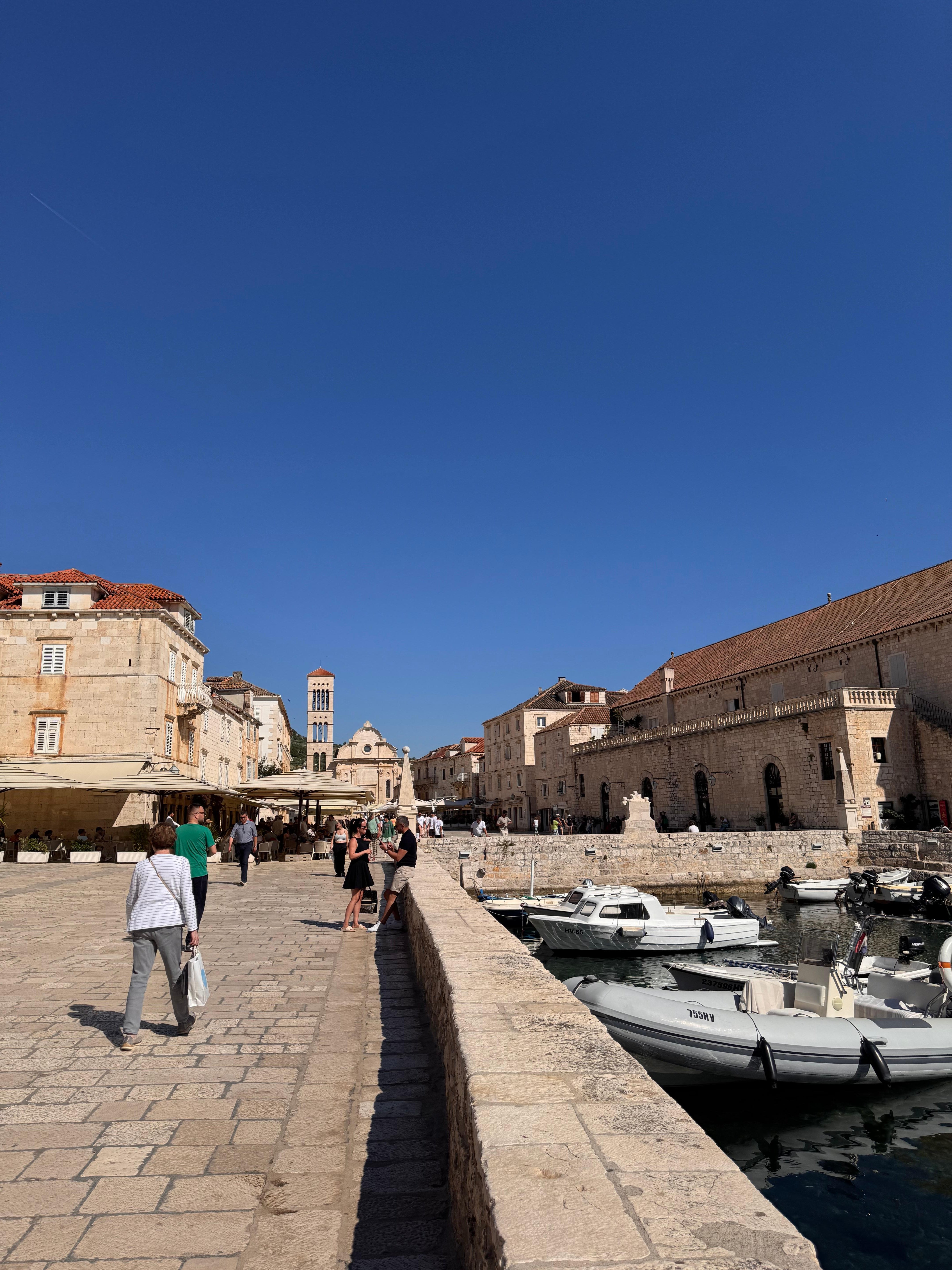 Split: 5 Islands Speedboat Adventure & Blue Cave