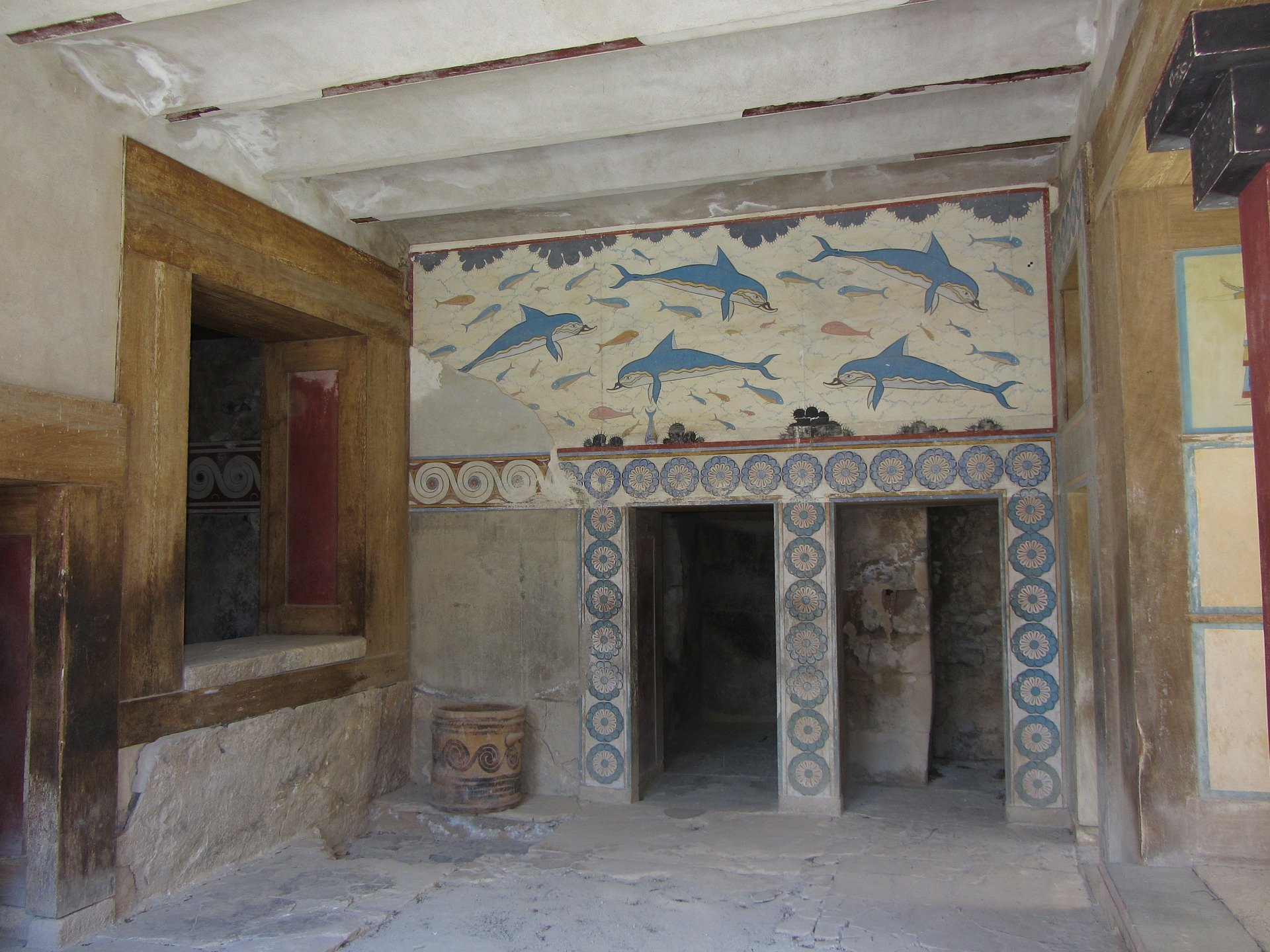 Crete: Knossos Palace & Heraklion City Guided Day Tour