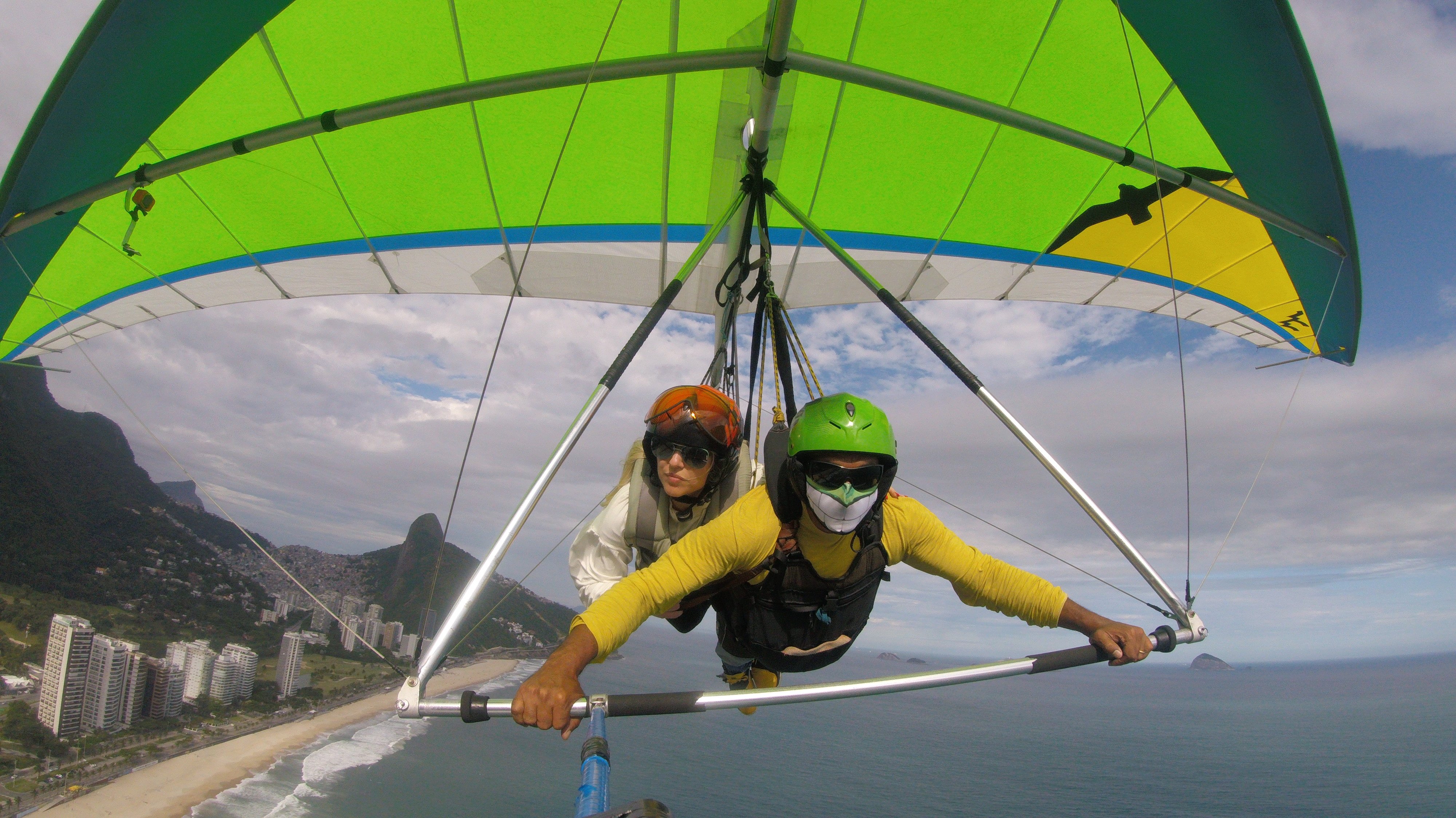 Rio de Janeiro Tandem Hang Gliding Experience