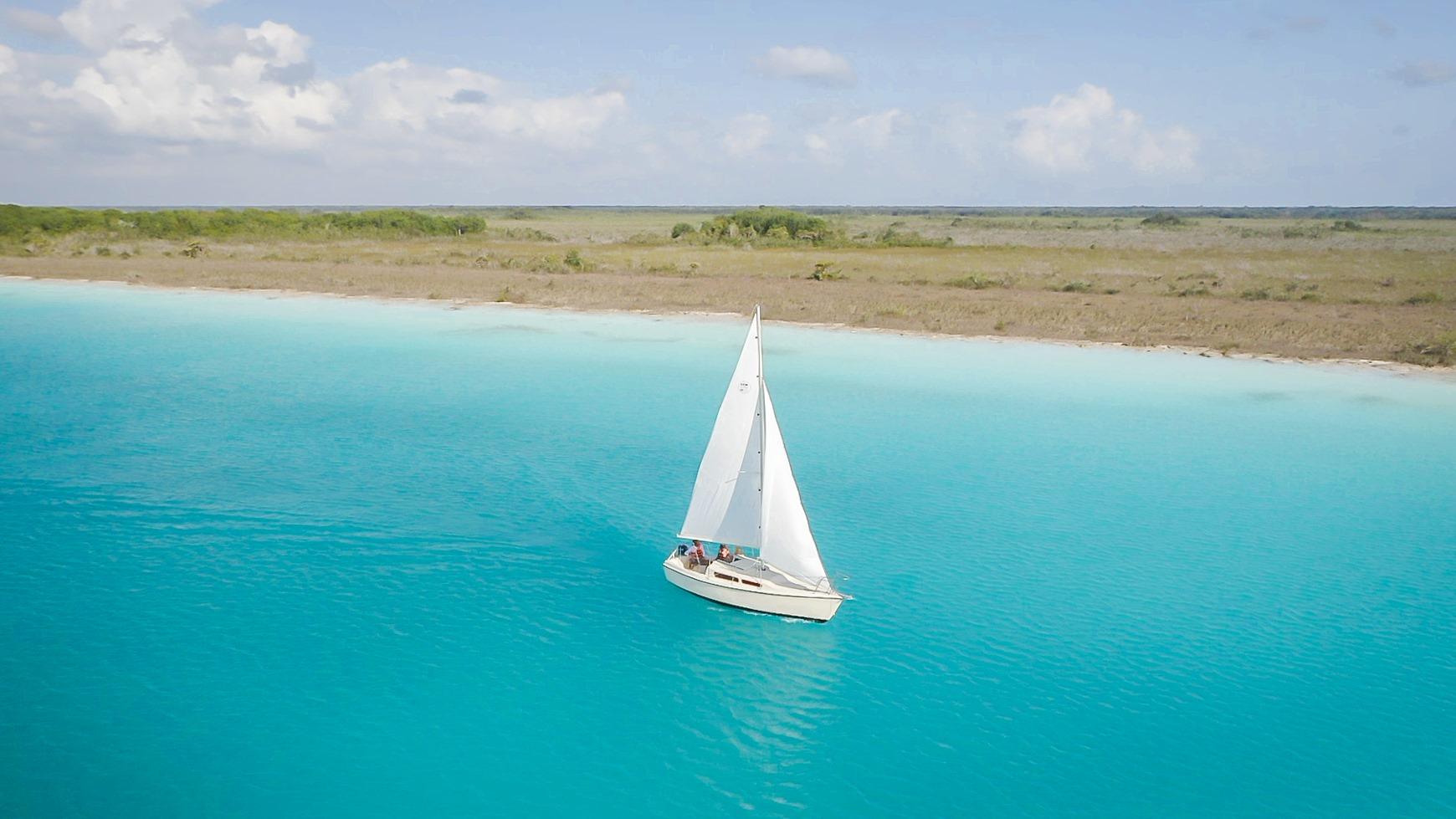 Bacalar Lagoon Sailing Adventure with Swimming & Refreshments