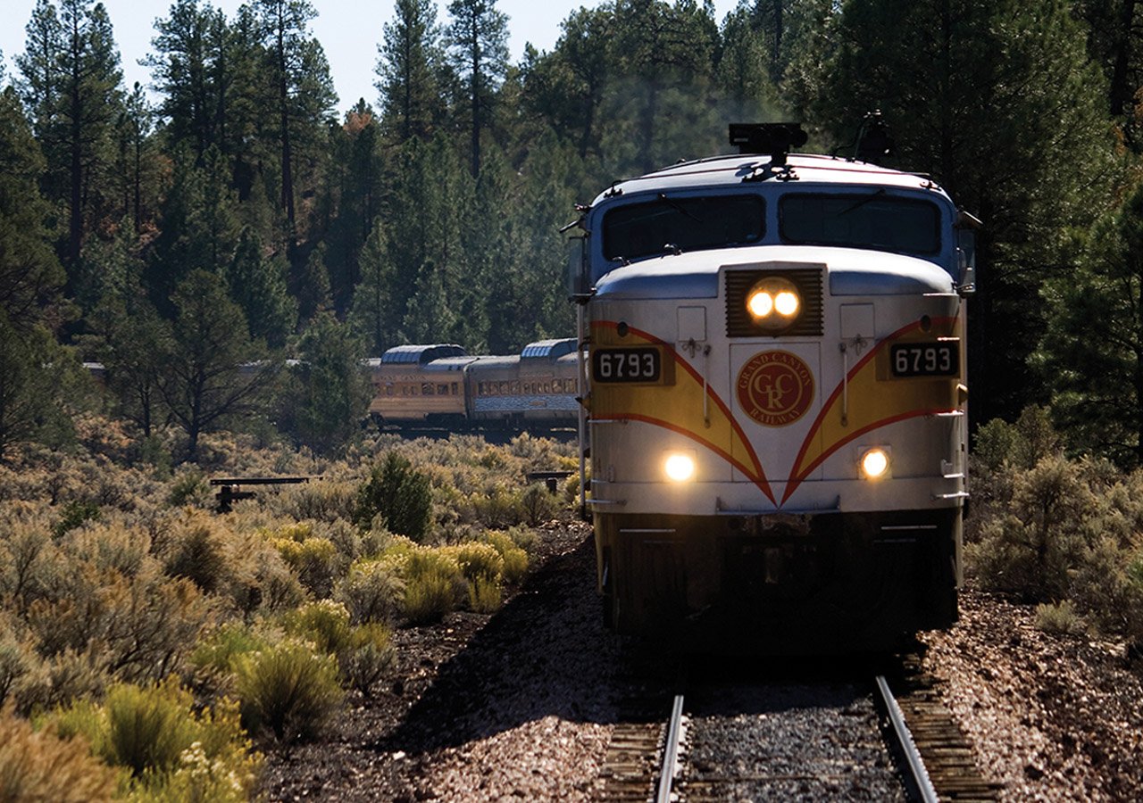 Grand Canyon Railway & South Rim Tour from Sedona/Flagstaff