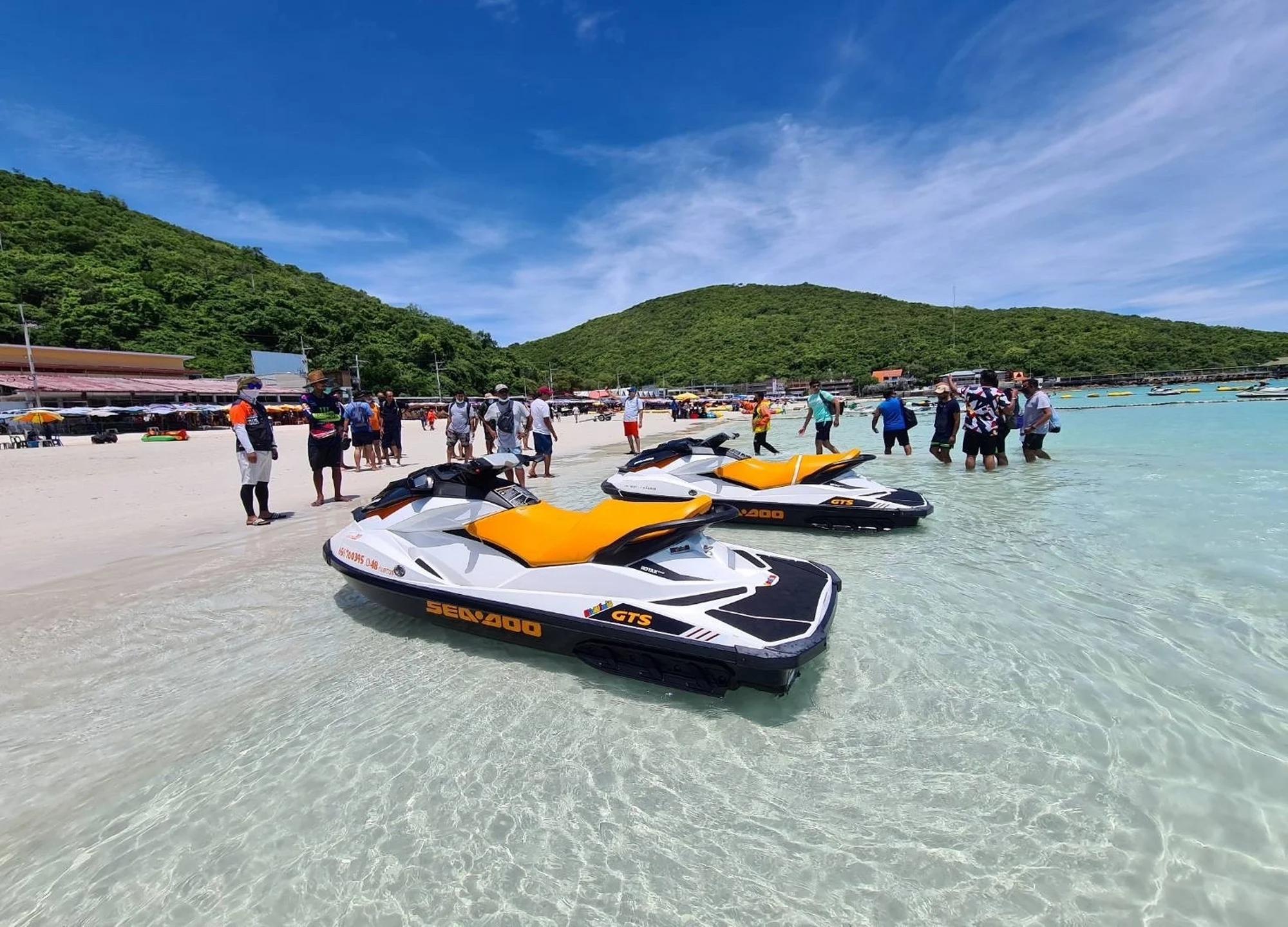 Pattaya: Coral Island Snorkeling and Kayaking Adventure
