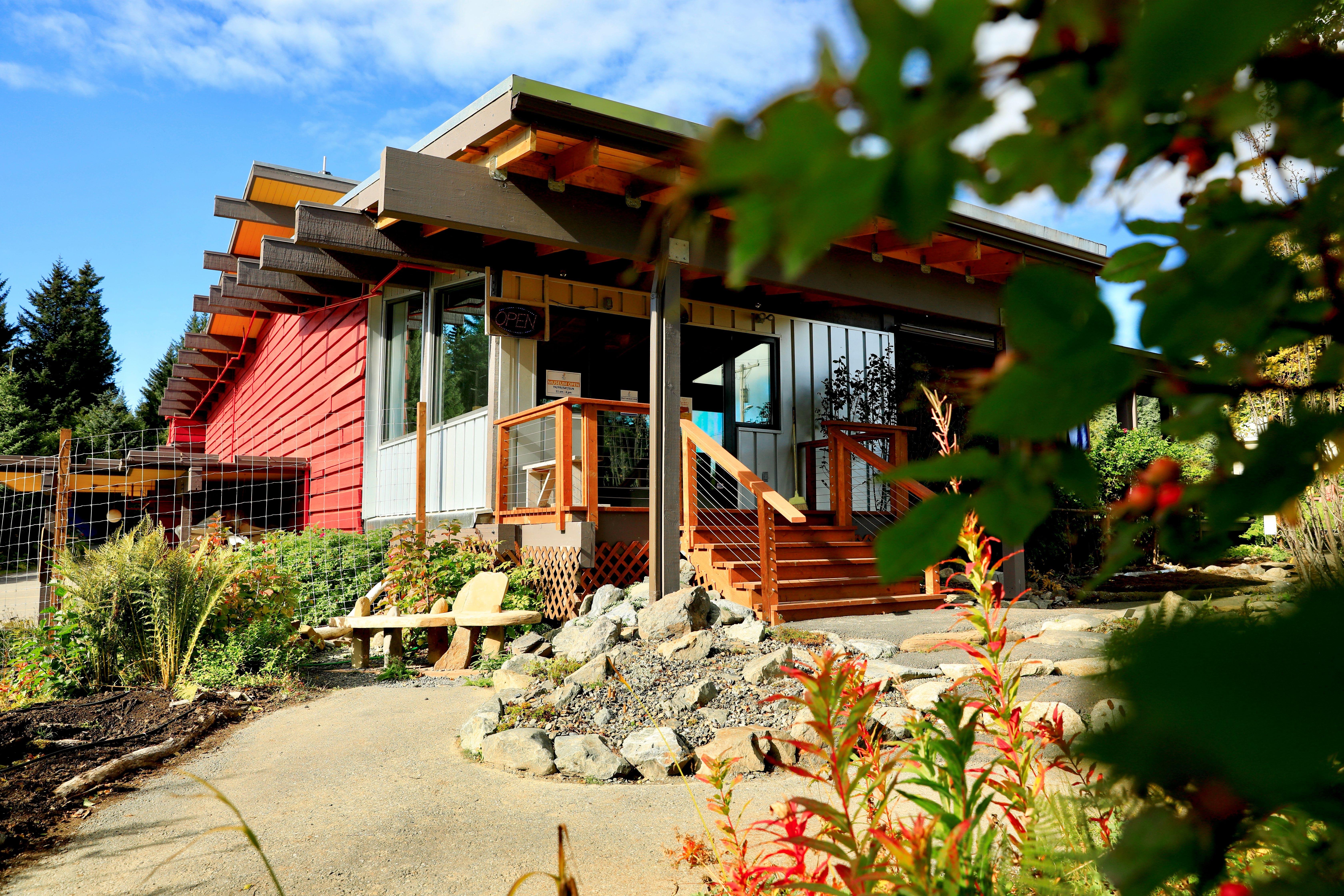 Pratt Museum Entry – Kenai Peninsula's Cultural & Natural History Hub