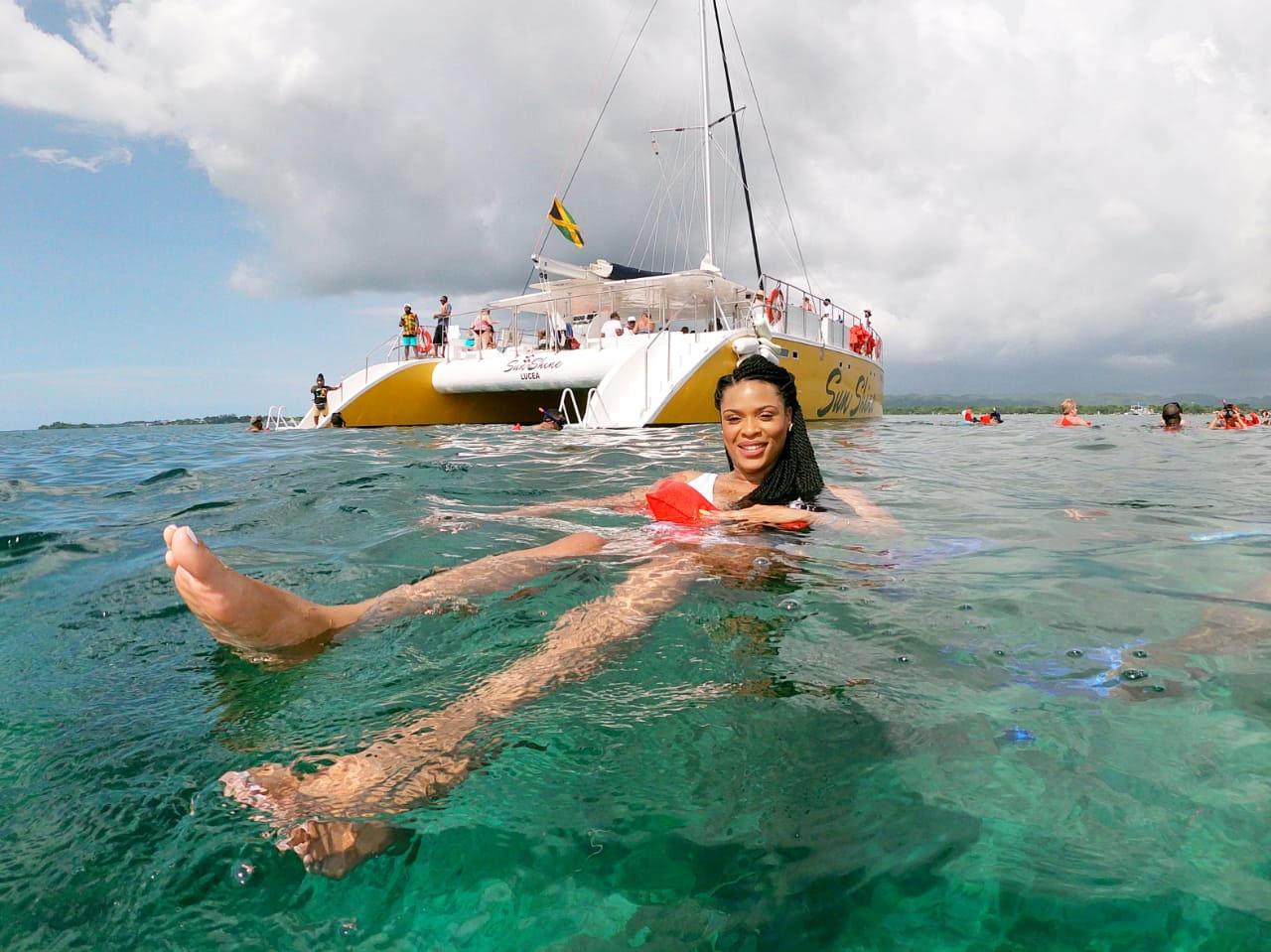 Negril Sunset Catamaran Party Cruise to Rick's Cafe