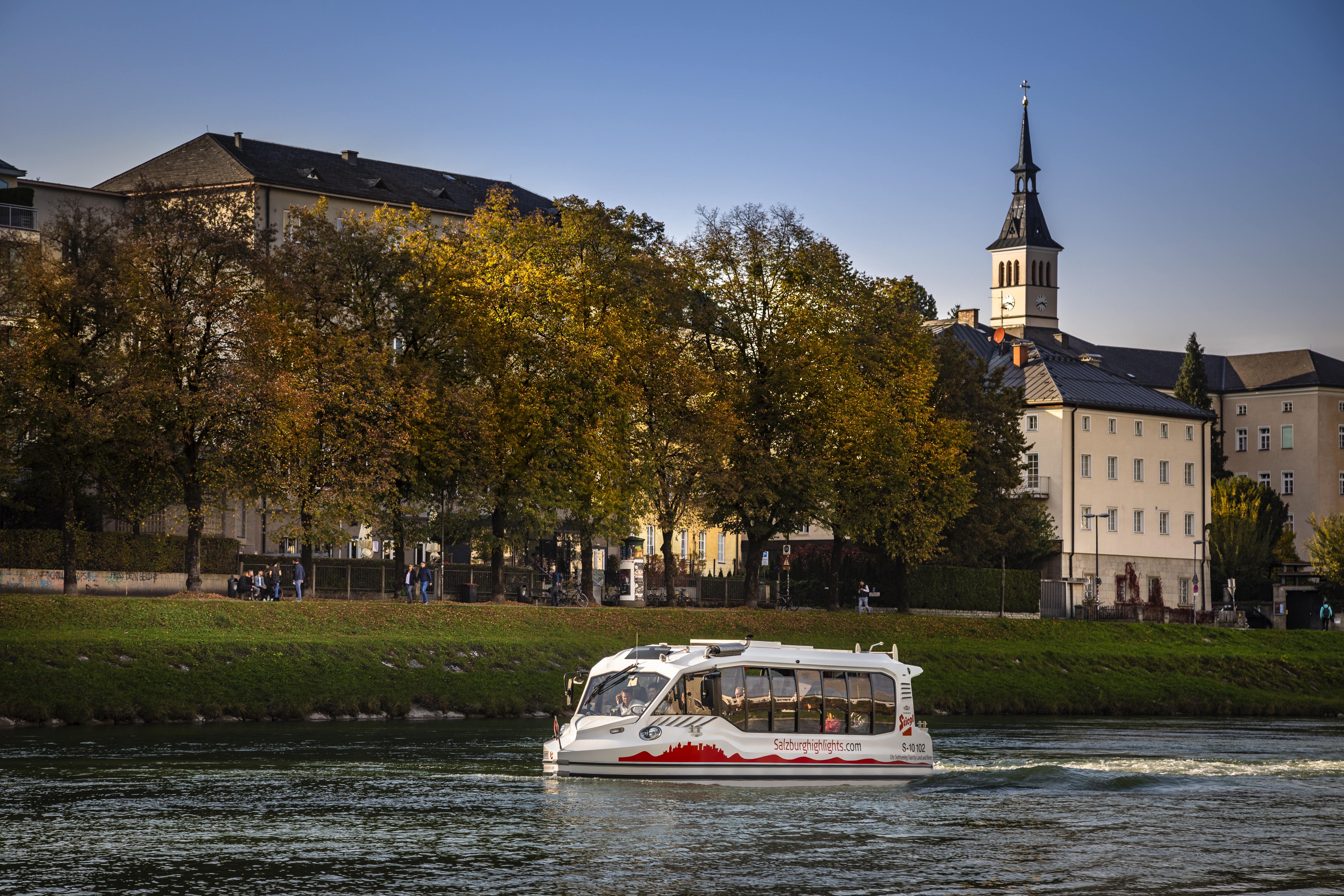 Salzburg Amphibious Splash Tour: City Streets & Salzach River