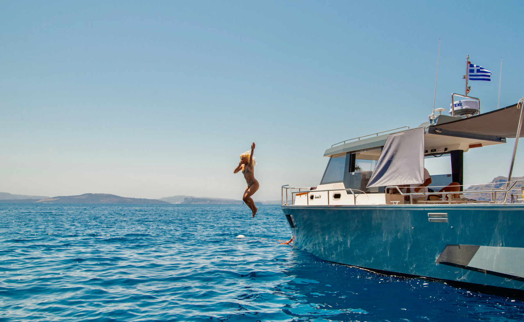 Santorini Private Diamond 36 Yacht Caldera Cruise
