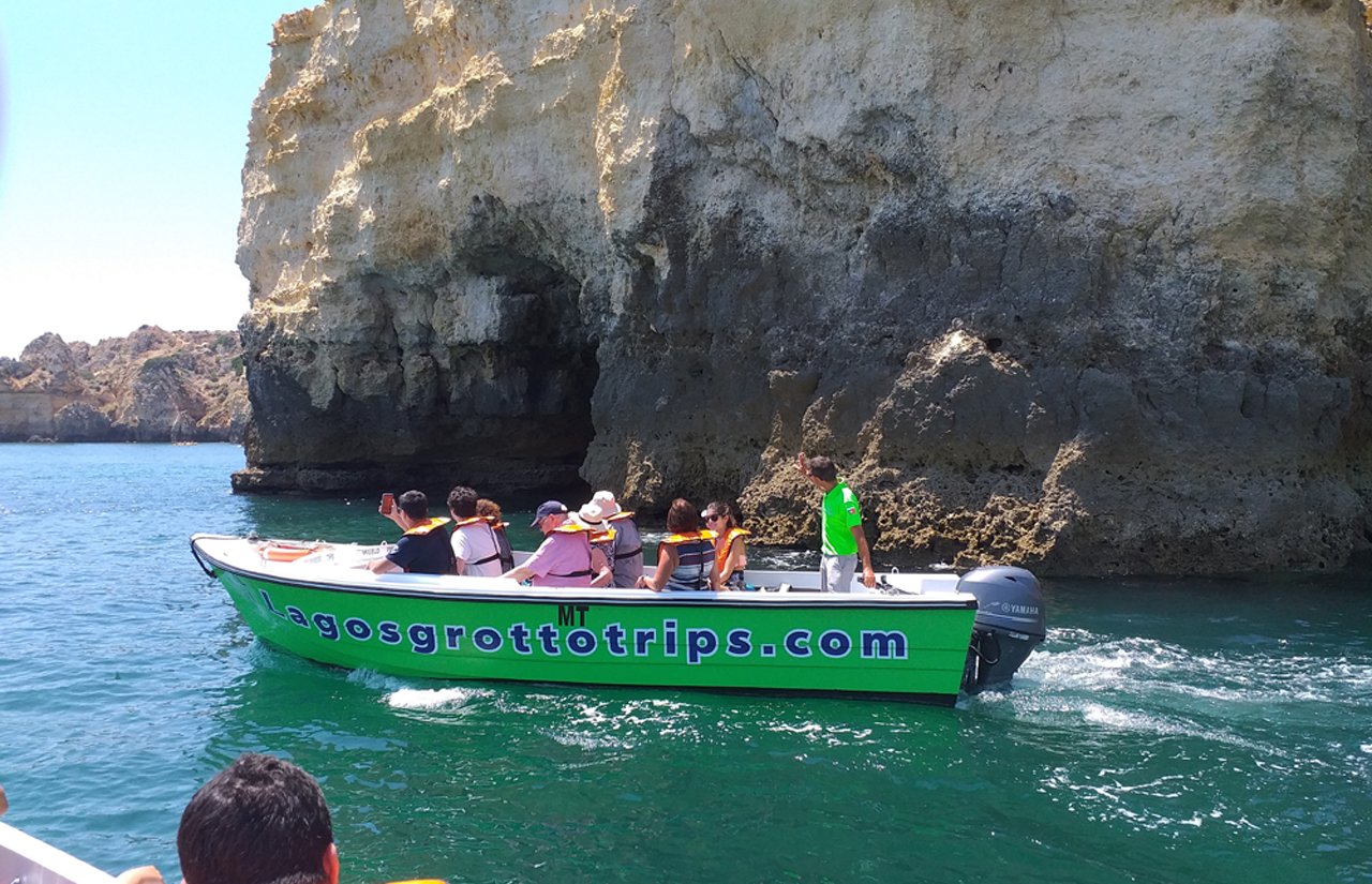 Lagos Coastline & Ponta da Piedade Caves Boat Cruise