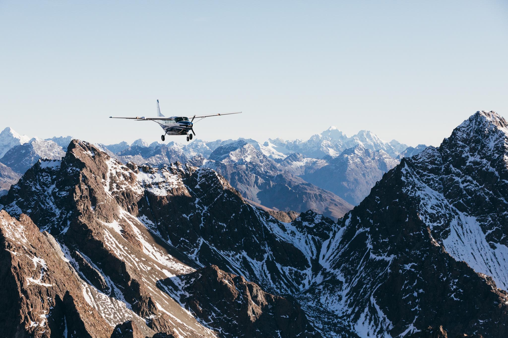 Queenstown: Milford Sound Cruise & Scenic Flight