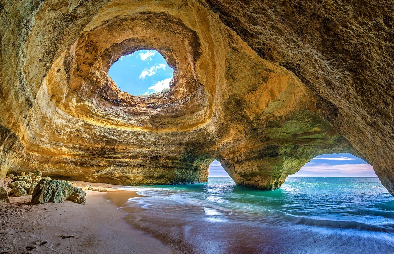 Lagos to Benagil & Carvoeiro Caves Speedboat Cruise