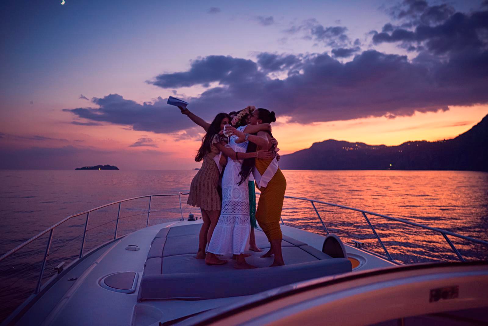 Positano Sunset Coastal Cruise with Prosecco