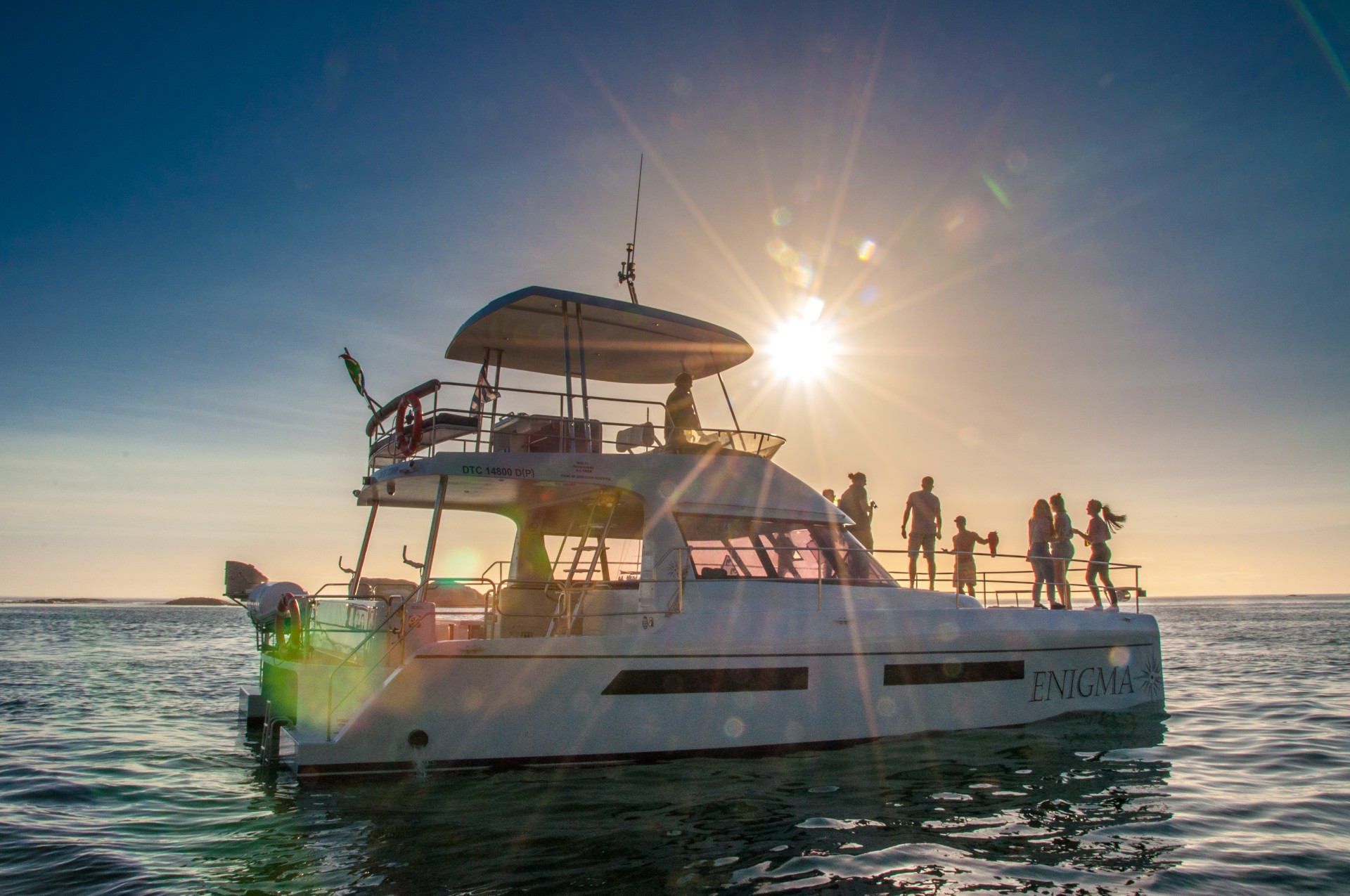 Cape Town Luxury Sunset Catamaran Cruise with Sparkling Wine