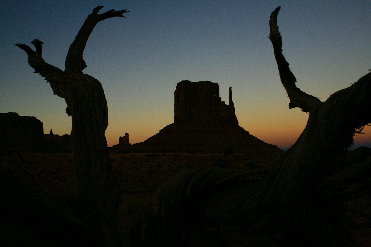 Monument Valley Sunrise Safari