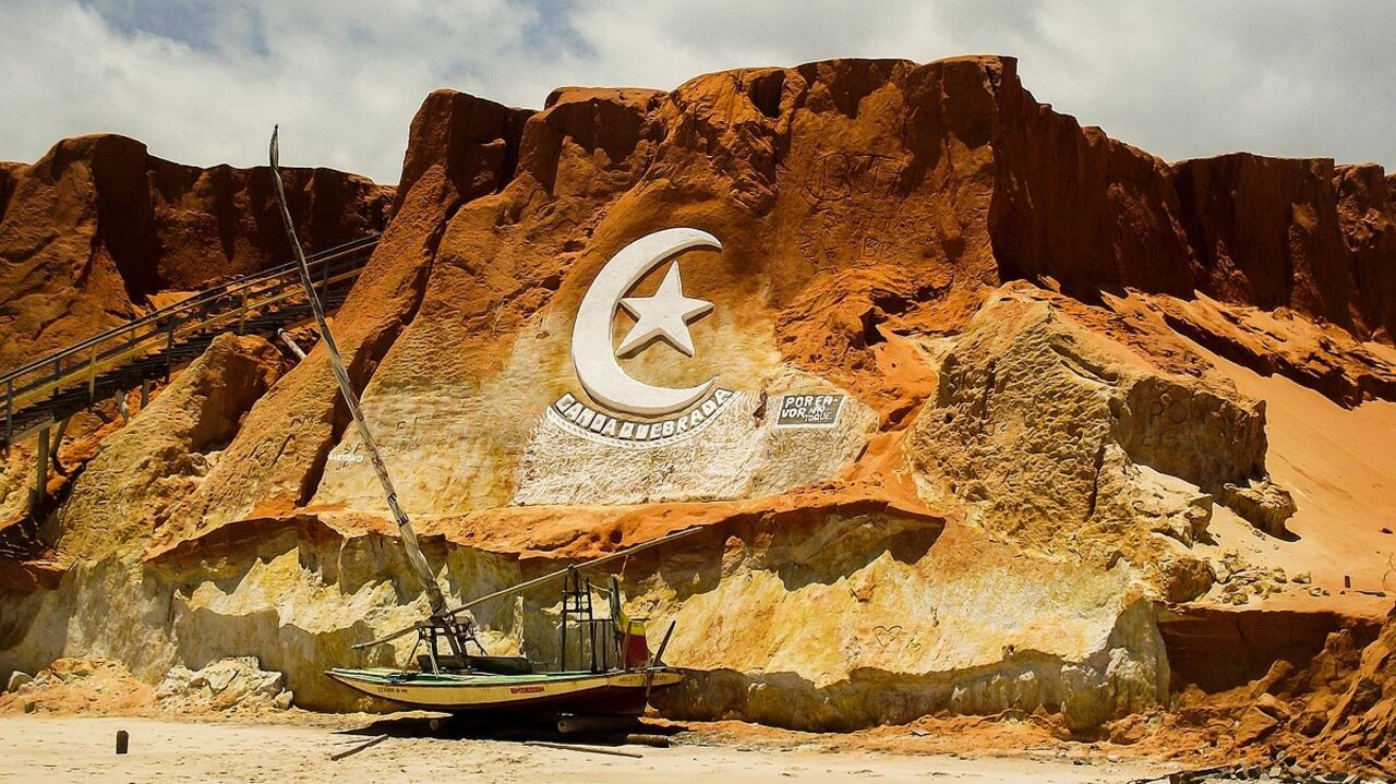 Morro Branco, Fontes & Canoa Quebrada Beach Day Trip
