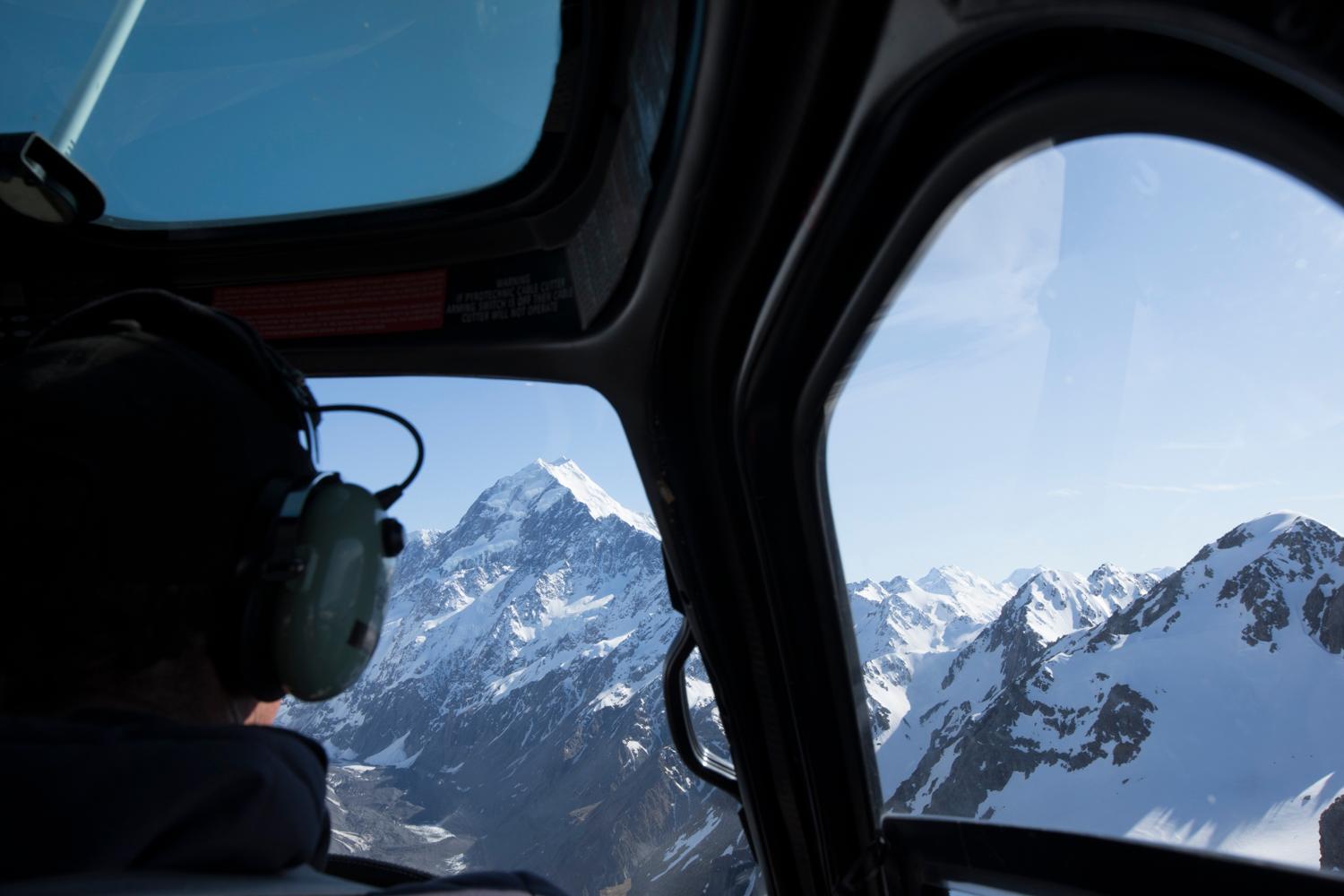 Aoraki/Mt Cook & Tasman Glacier Helicopter Flight