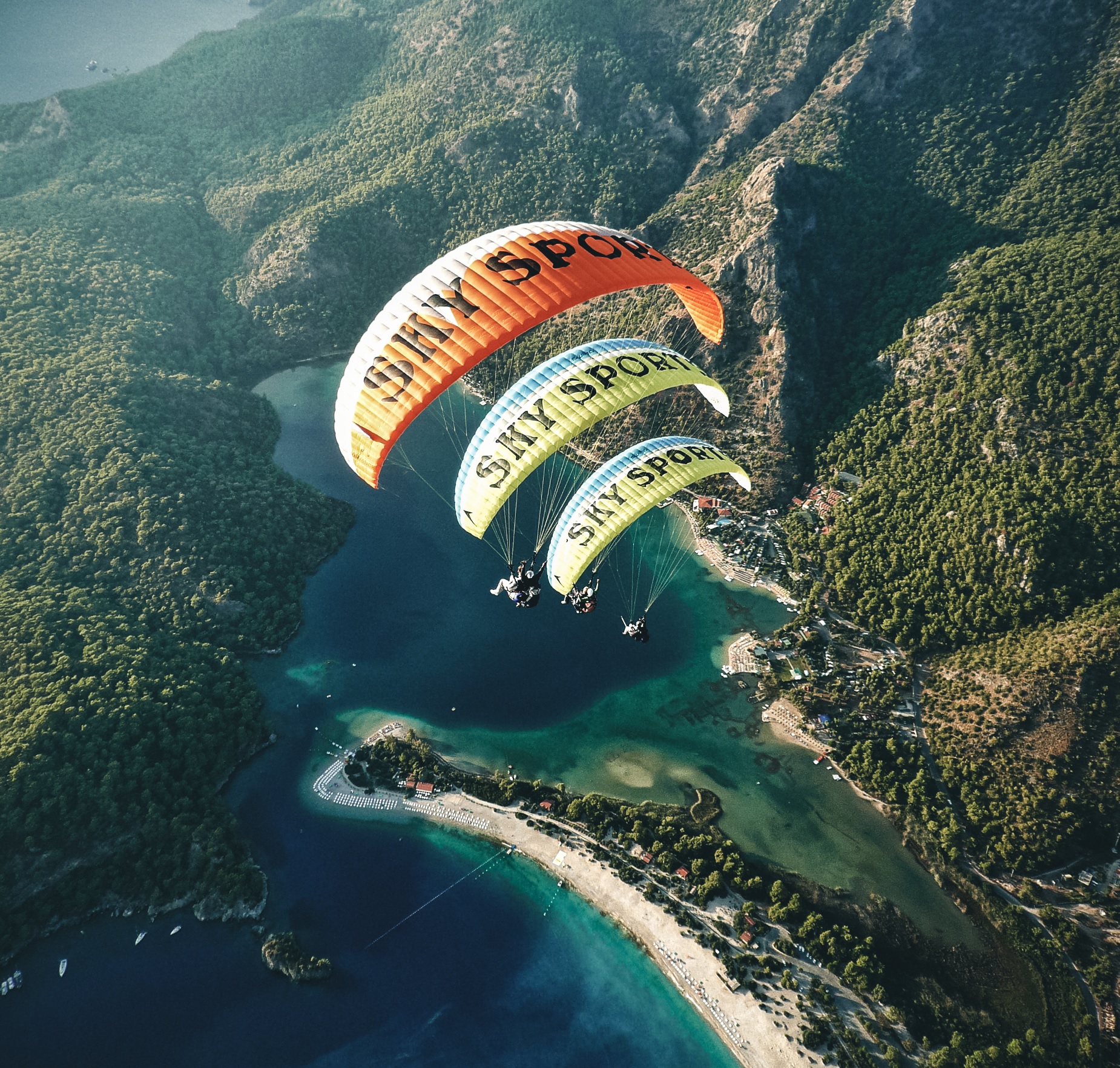 Ölüdeniz Tandem Paragliding Flight from Babadağ Mountain