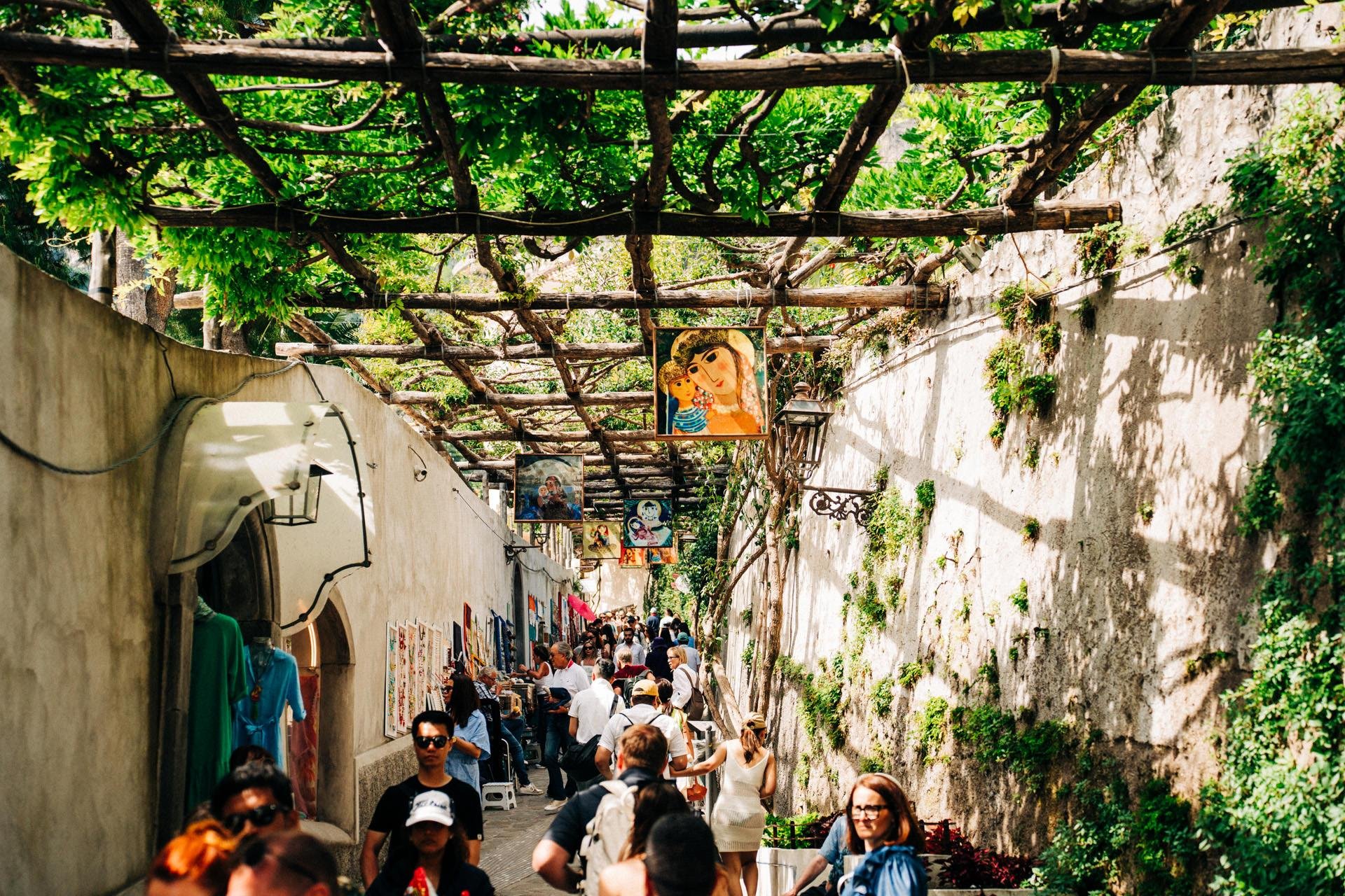 Rome to Pompeii & Amalfi Coast Day Trip