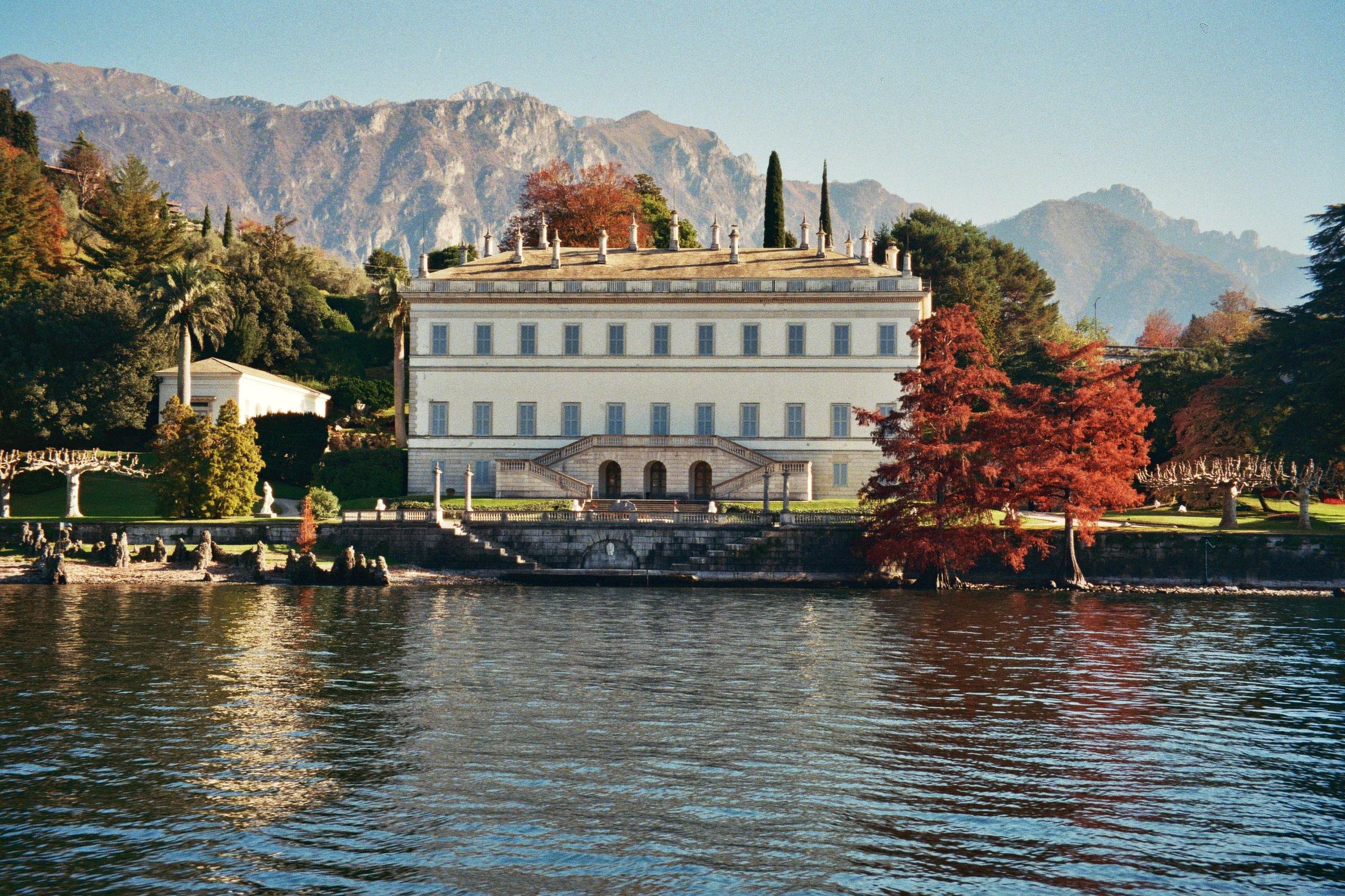 Milan Day Trip: Lake Como, Lugano & Bellagio by Private Boat