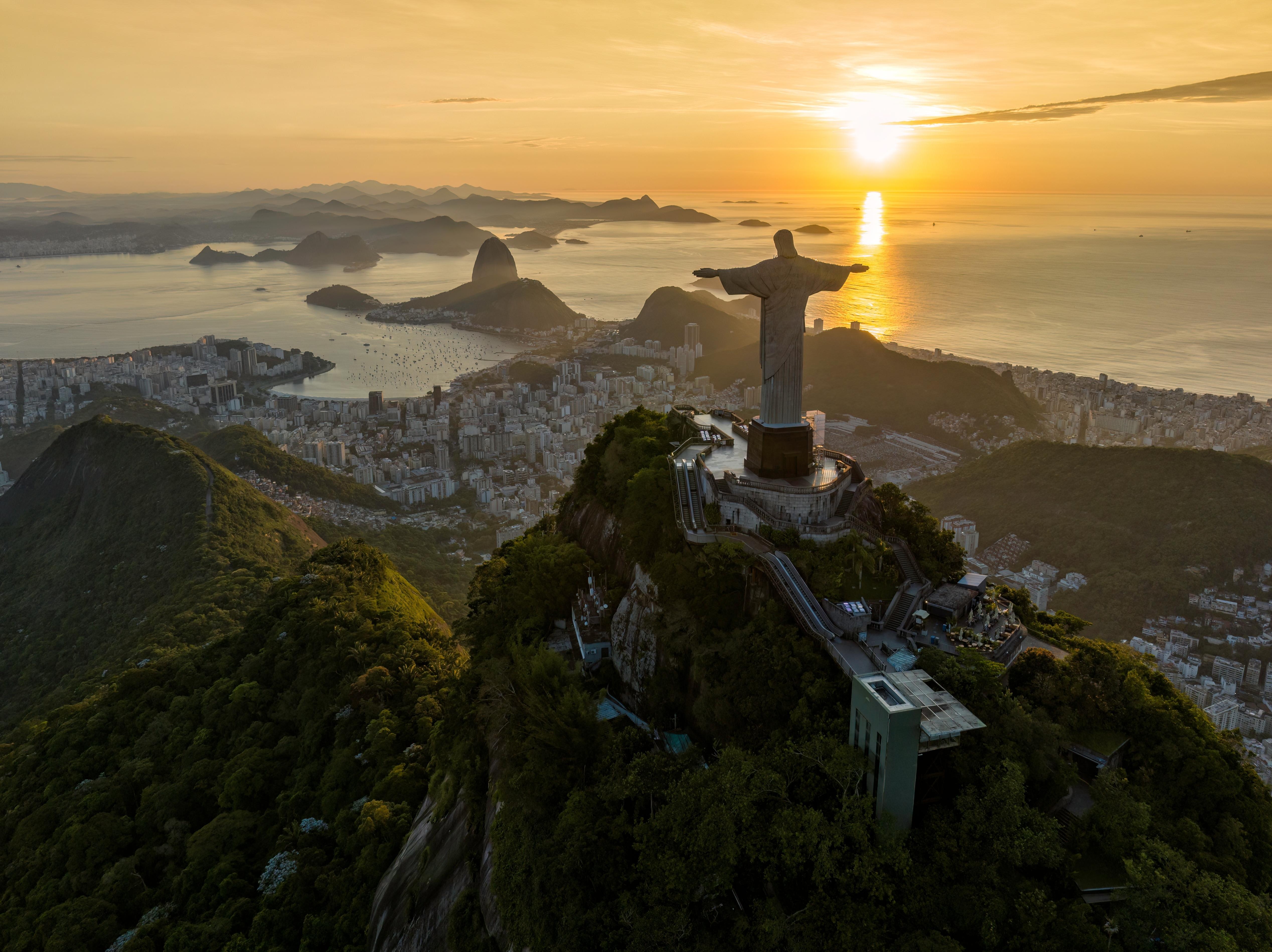 Corcovado Train Ride to Christ the Redeemer