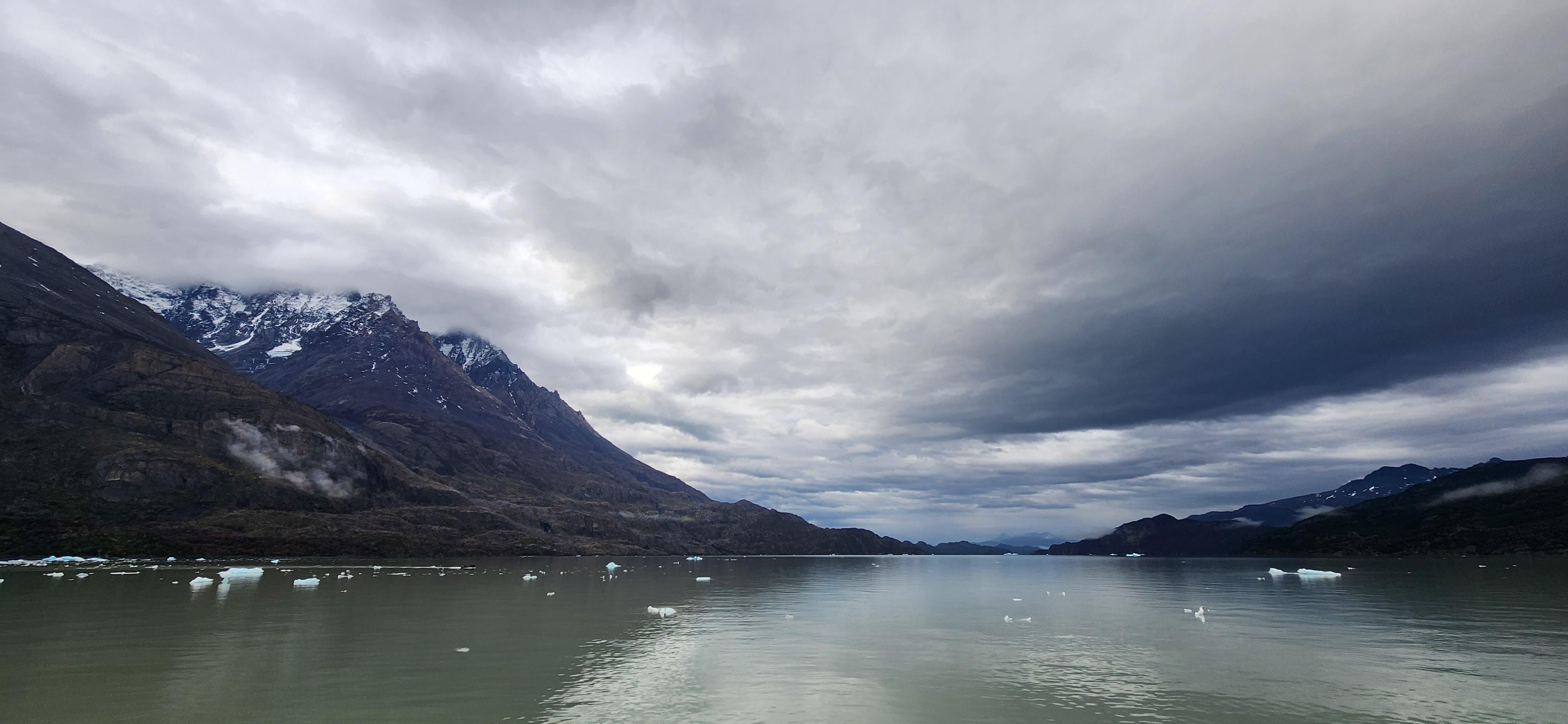 Torres del Paine Boat & Landmark Discovery Tour