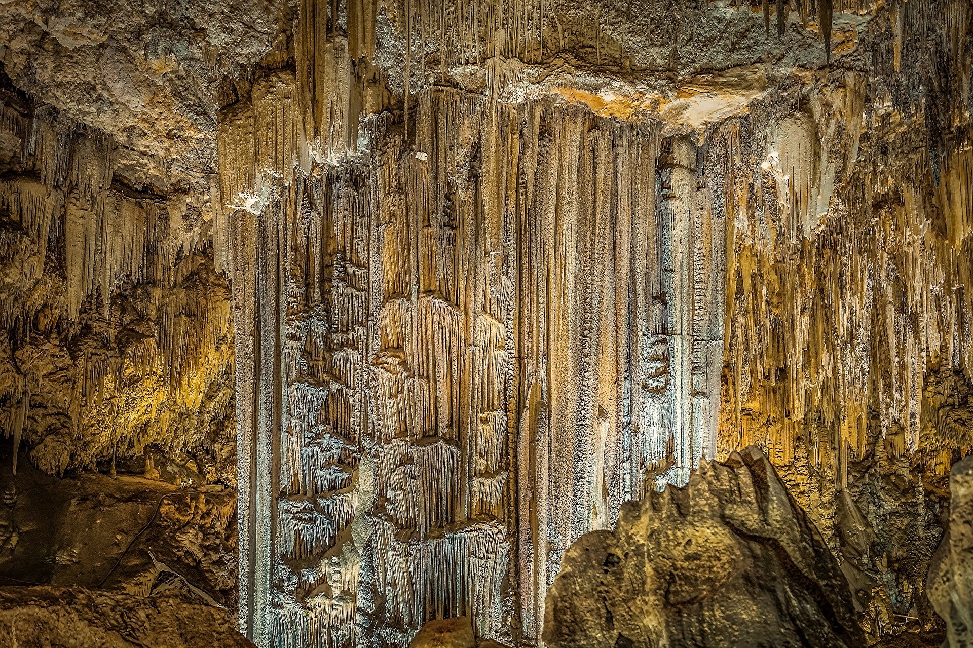 Private Nerja, Frigiliana & Caves Shore Excursion from Motril