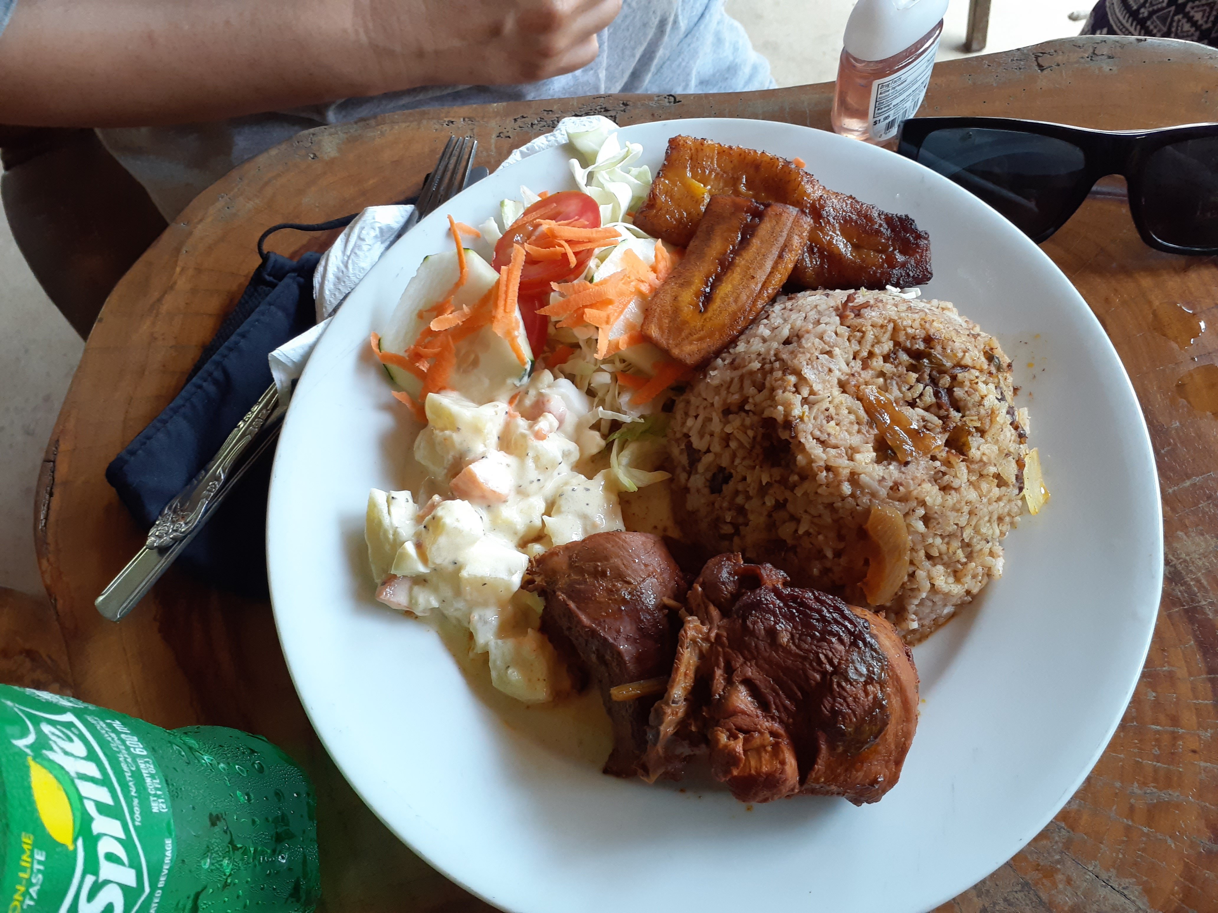Xunantunich Ruins, Zipline & Cave Kayaking Adventure