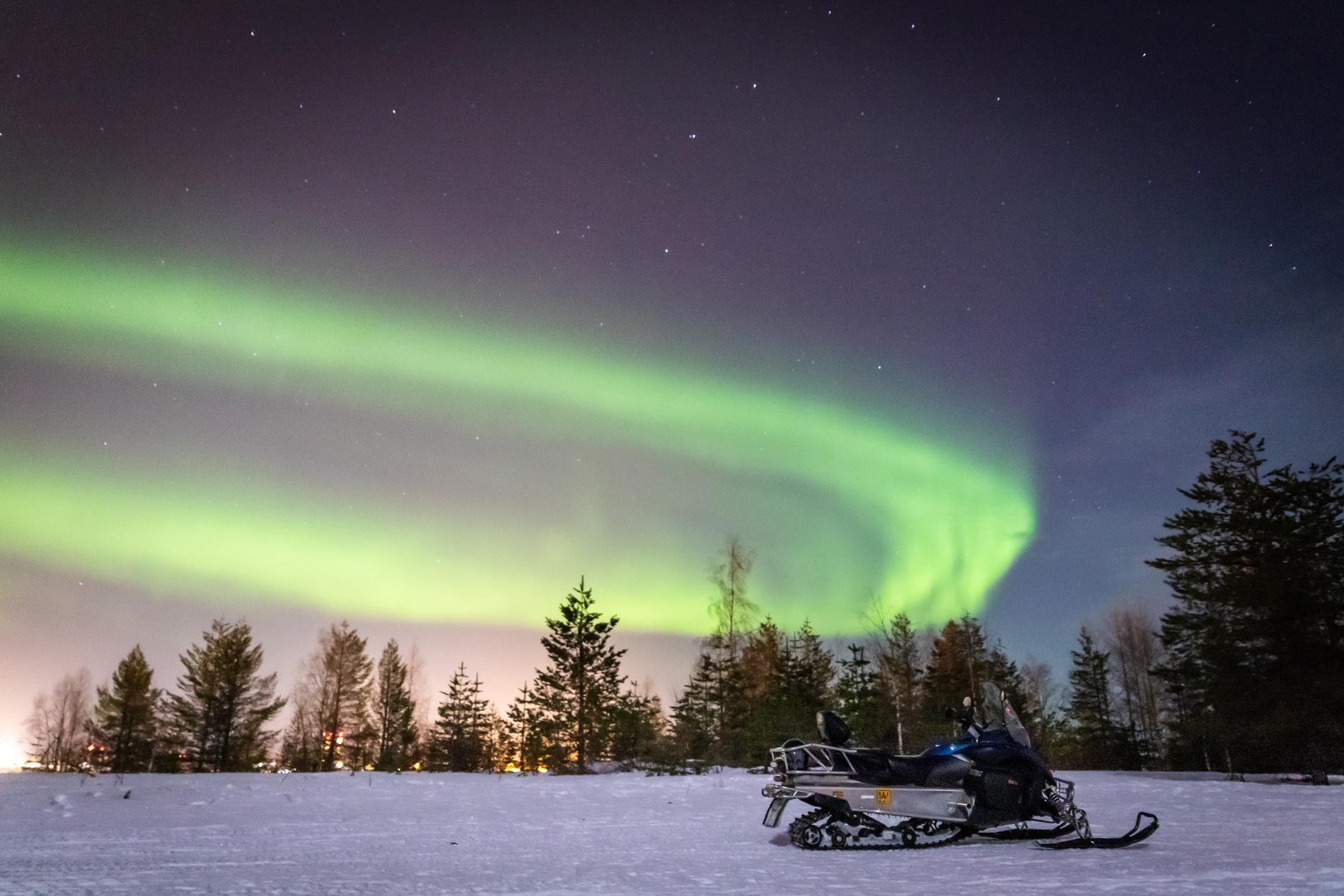Snowmobile Aurora Hunt in Levi Wilderness