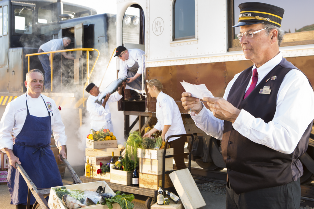Napa Valley Wine Train: Vista Dome Lunch or Dinner