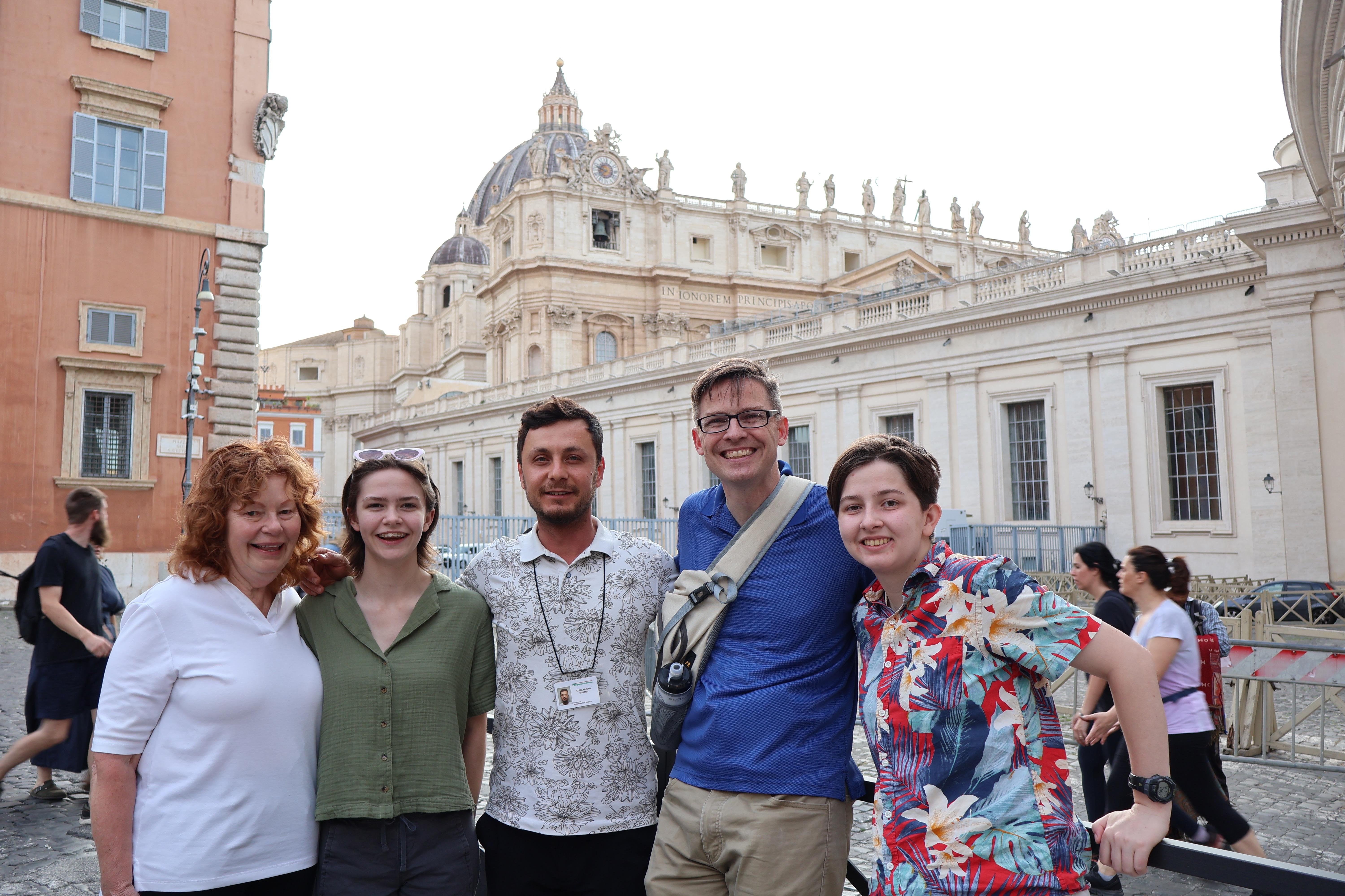 Rome vespa sidecar tour driver city highlights — image 19