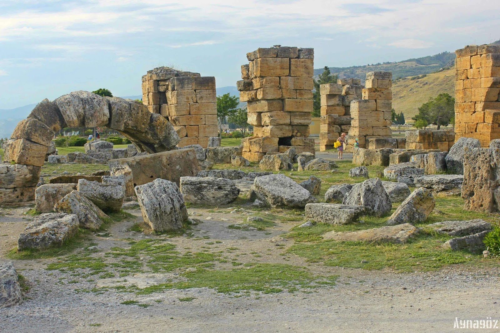 Pamukkale & Hierapolis Full-Day Guided Excursion from Izmir