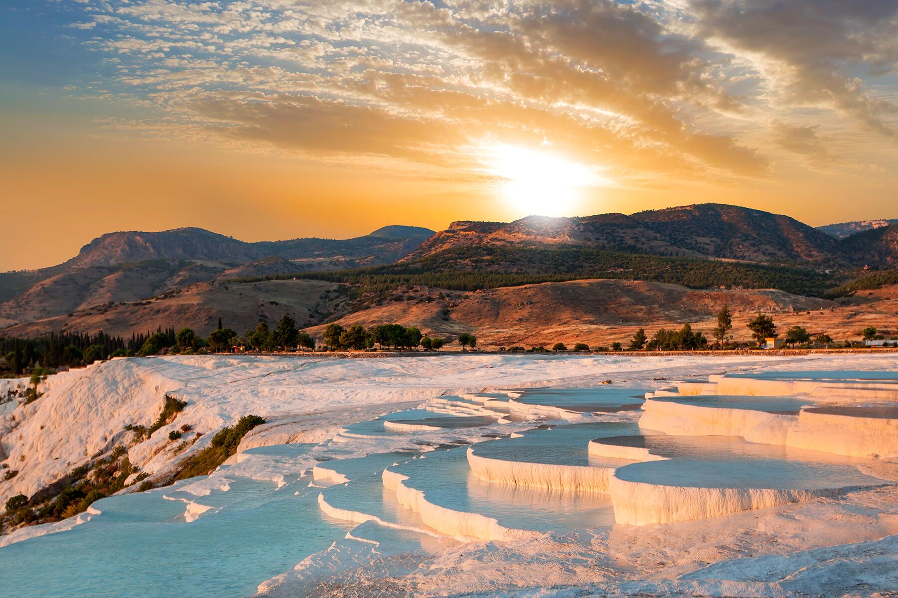 Pamukkale & Hierapolis Full-Day Guided Excursion from Izmir