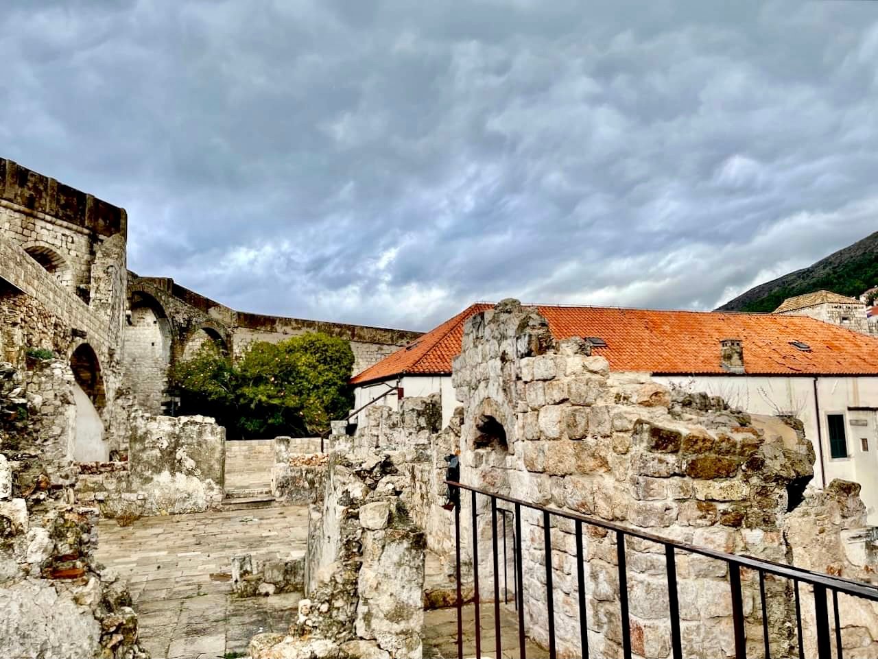 Dubrovnik City Walls: Early Morning & Sunset Guided Walk