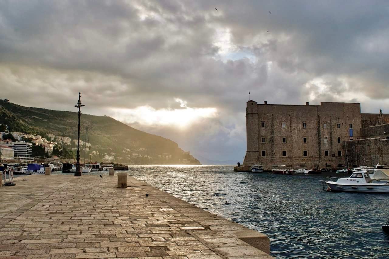 Dubrovnik City Walls: Early Morning & Sunset Guided Walk