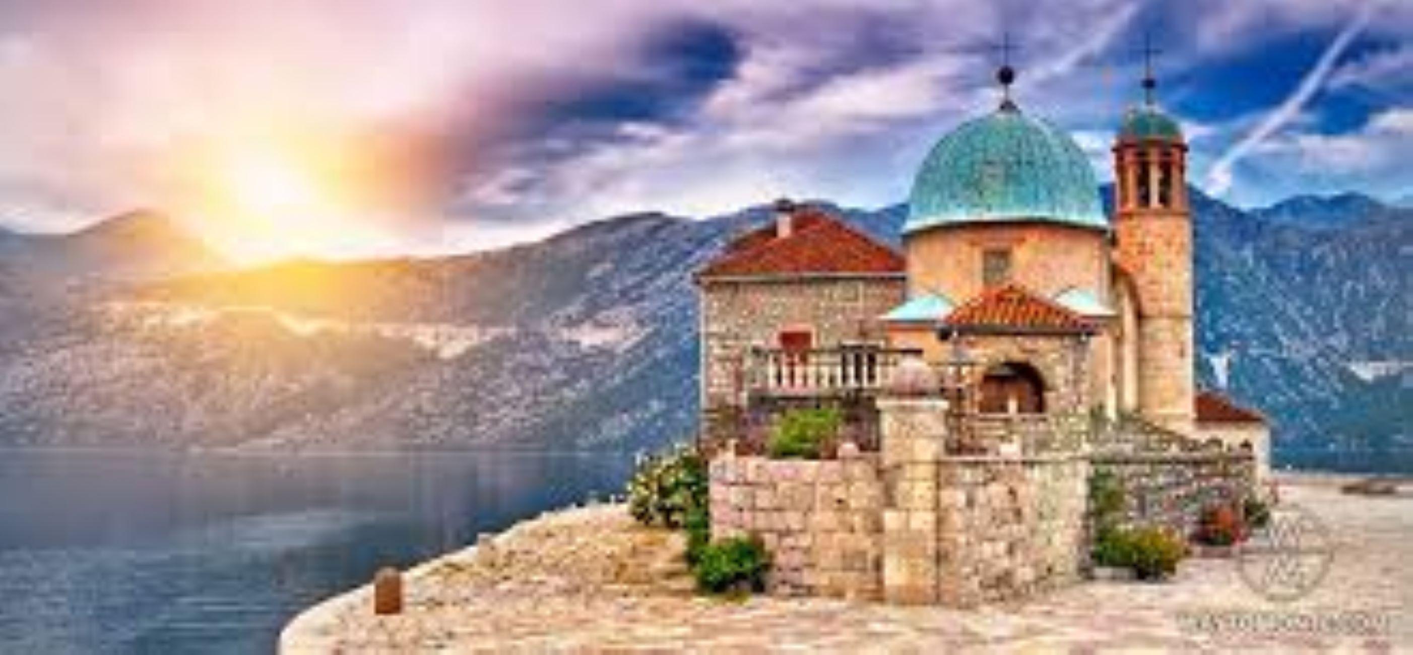 Dubrovnik to Montenegro: Bay of Kotor Day Trip with Boat Cruise