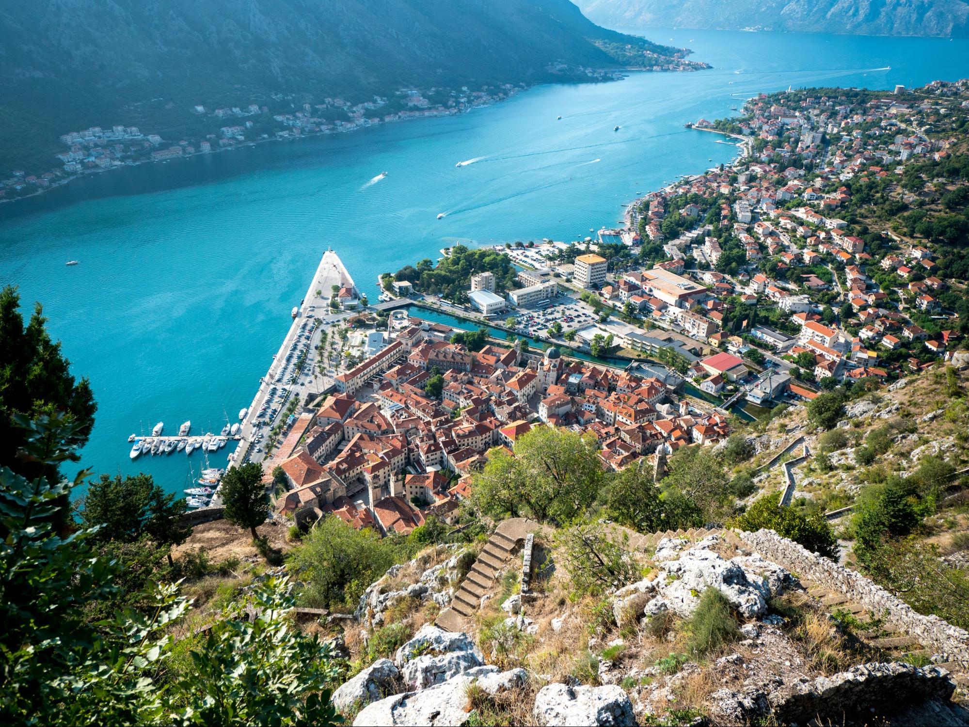 Dubrovnik to Montenegro: Bay of Kotor Day Trip with Boat Cruise