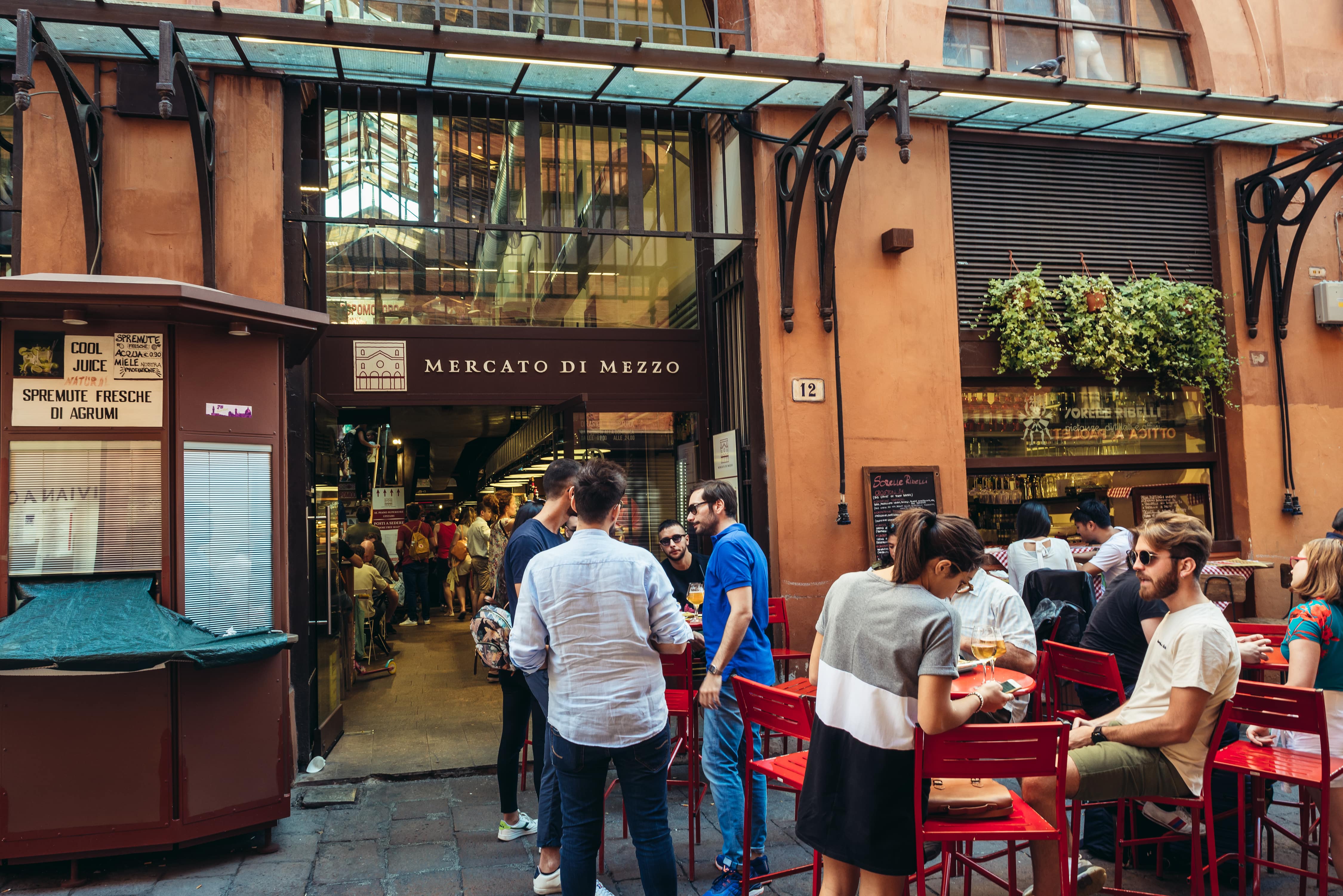 street food tour in Bologna — photo 10