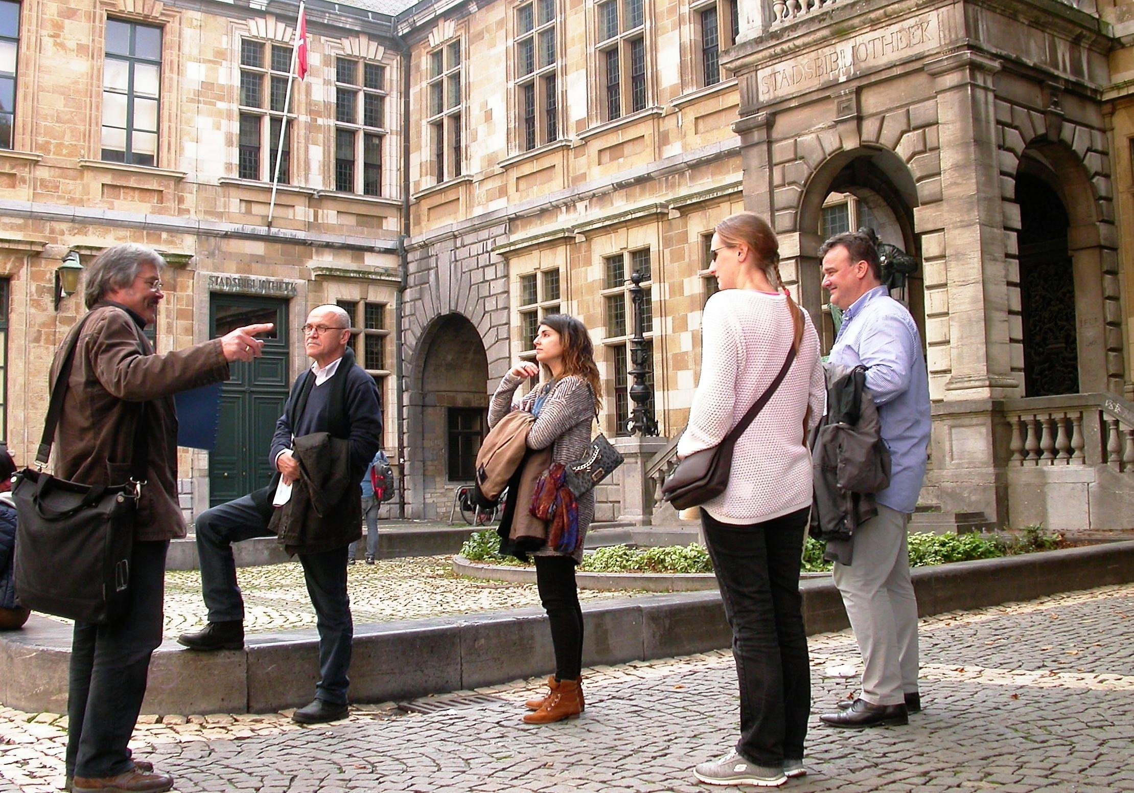 Antwerp Historic Center Walking Tour